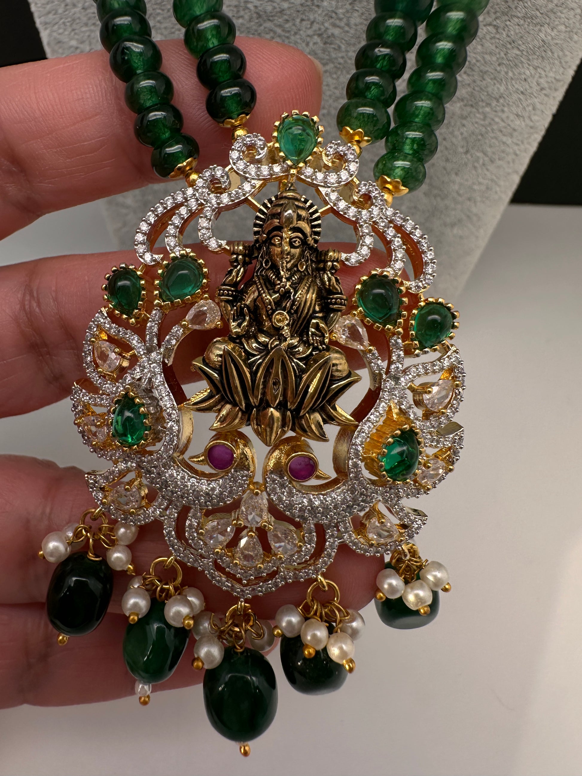 Goddess Lakshmi Beads Long Color Stone Necklace - Green
