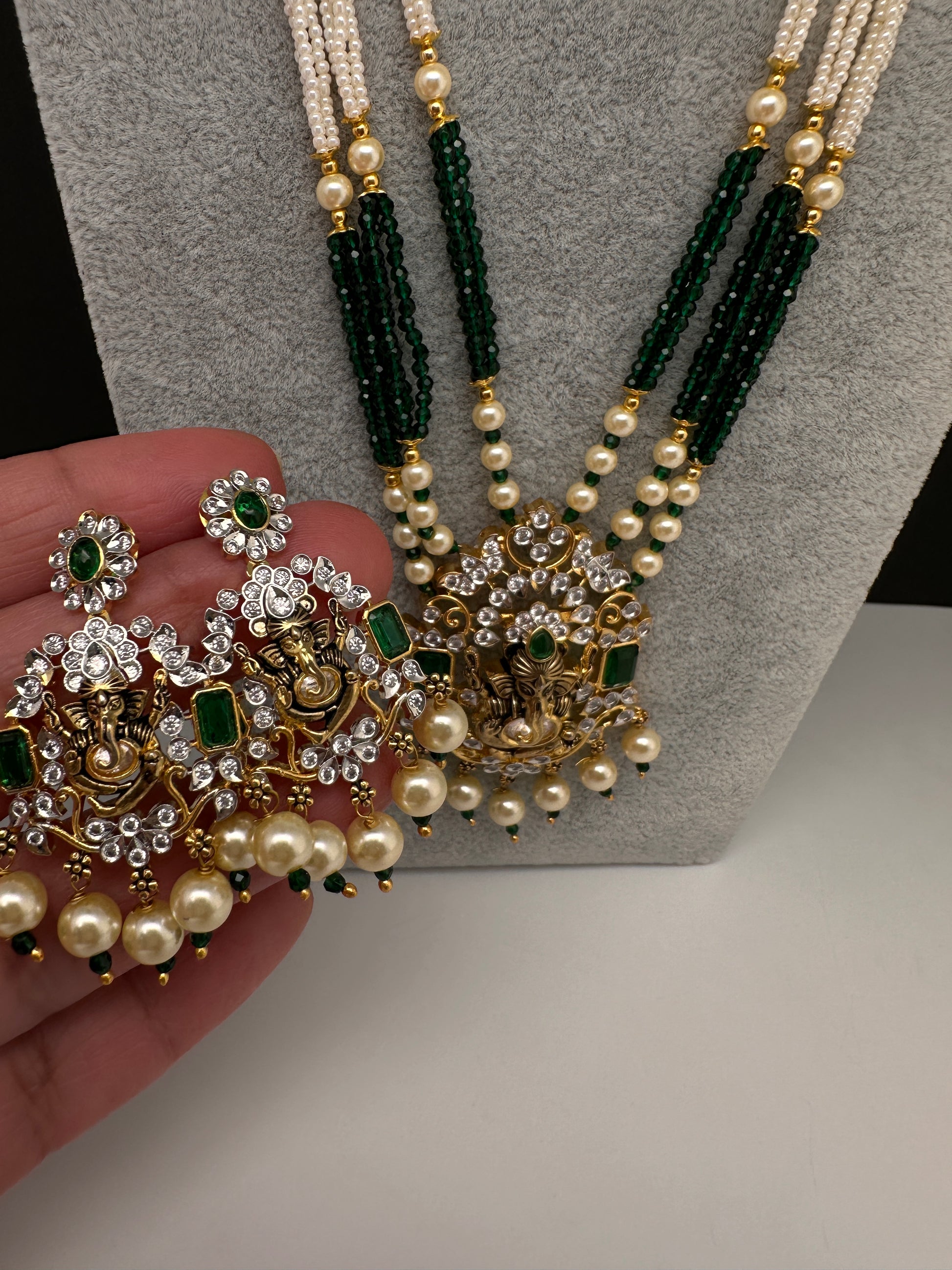 Ganesha Pearls Beads Long Color Stone Necklace - Green