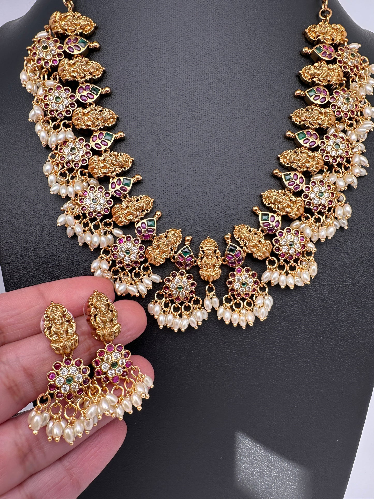 Goddess Lakshmi Rice Pearls Short Guttapusalu Necklace