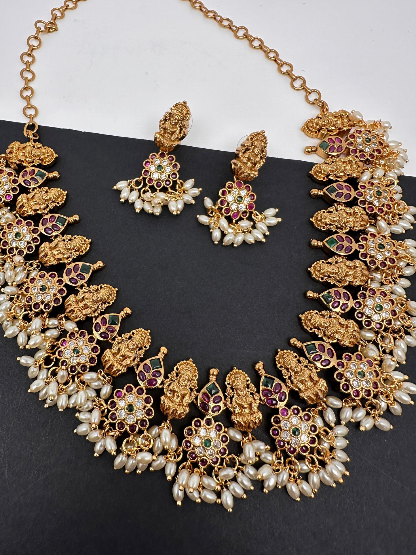 Goddess Lakshmi Rice Pearls Short Guttapusalu Necklace