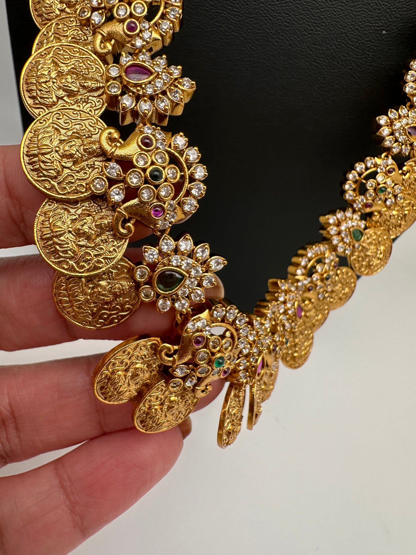 Goddess Lakshmi Multi Stones Red beads Short Guttapusalu Necklace