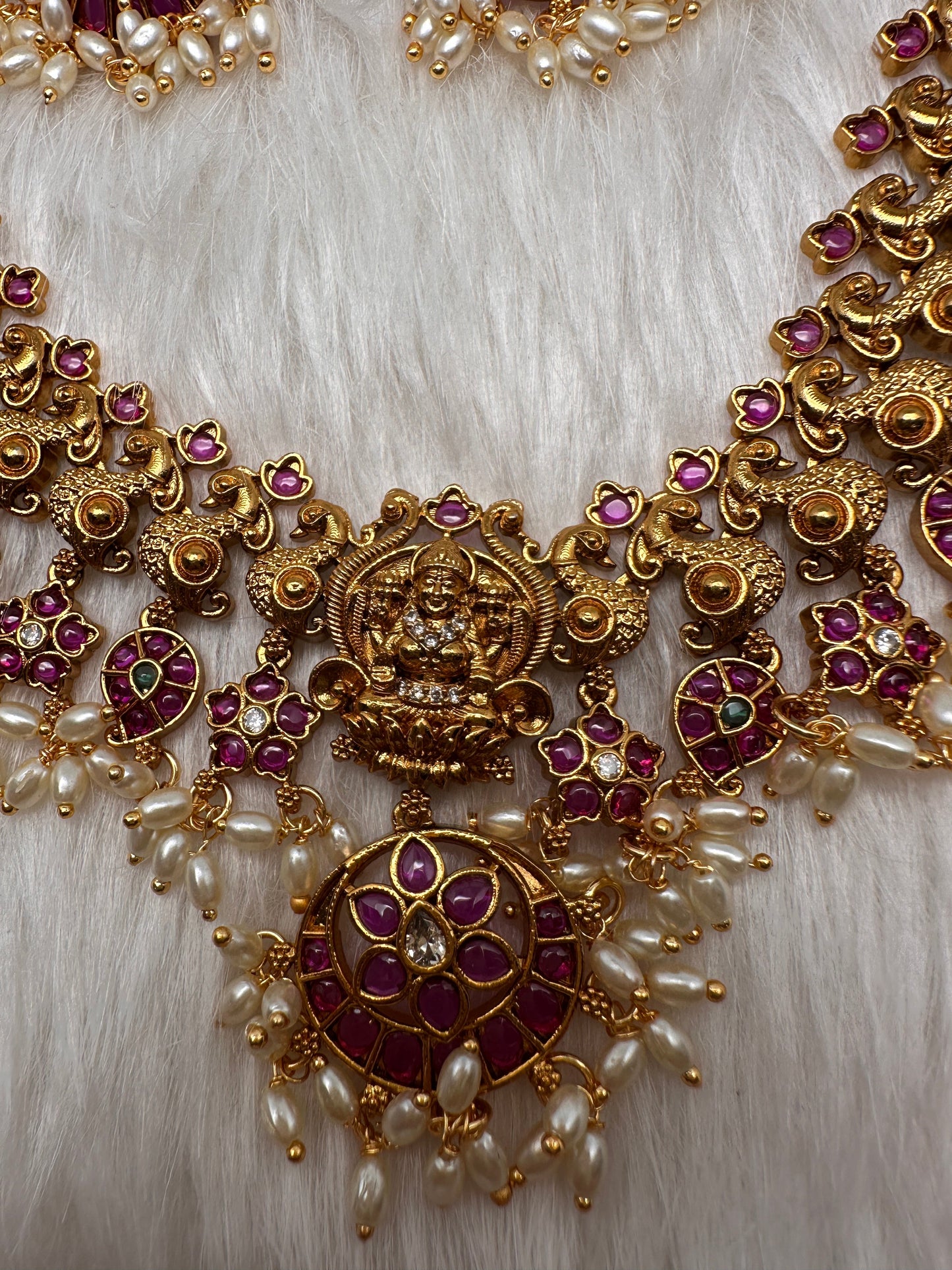 Matte Kempu Rice Pearls Guttapusalu Necklace