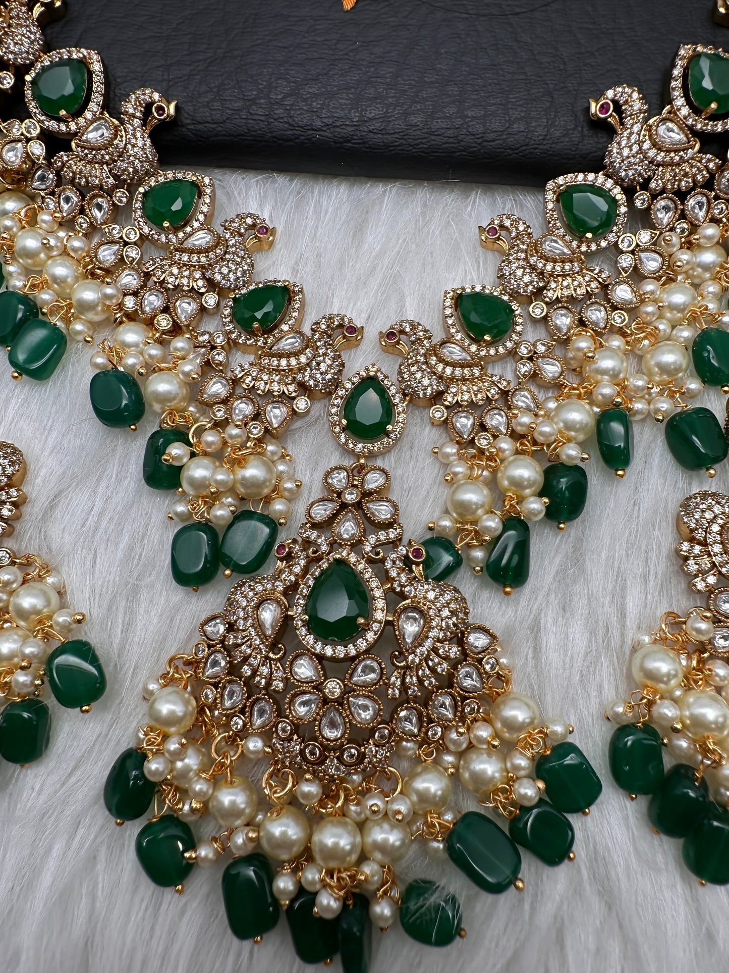 Peacock Color Stone Guttapusalu Short Necklace - Green