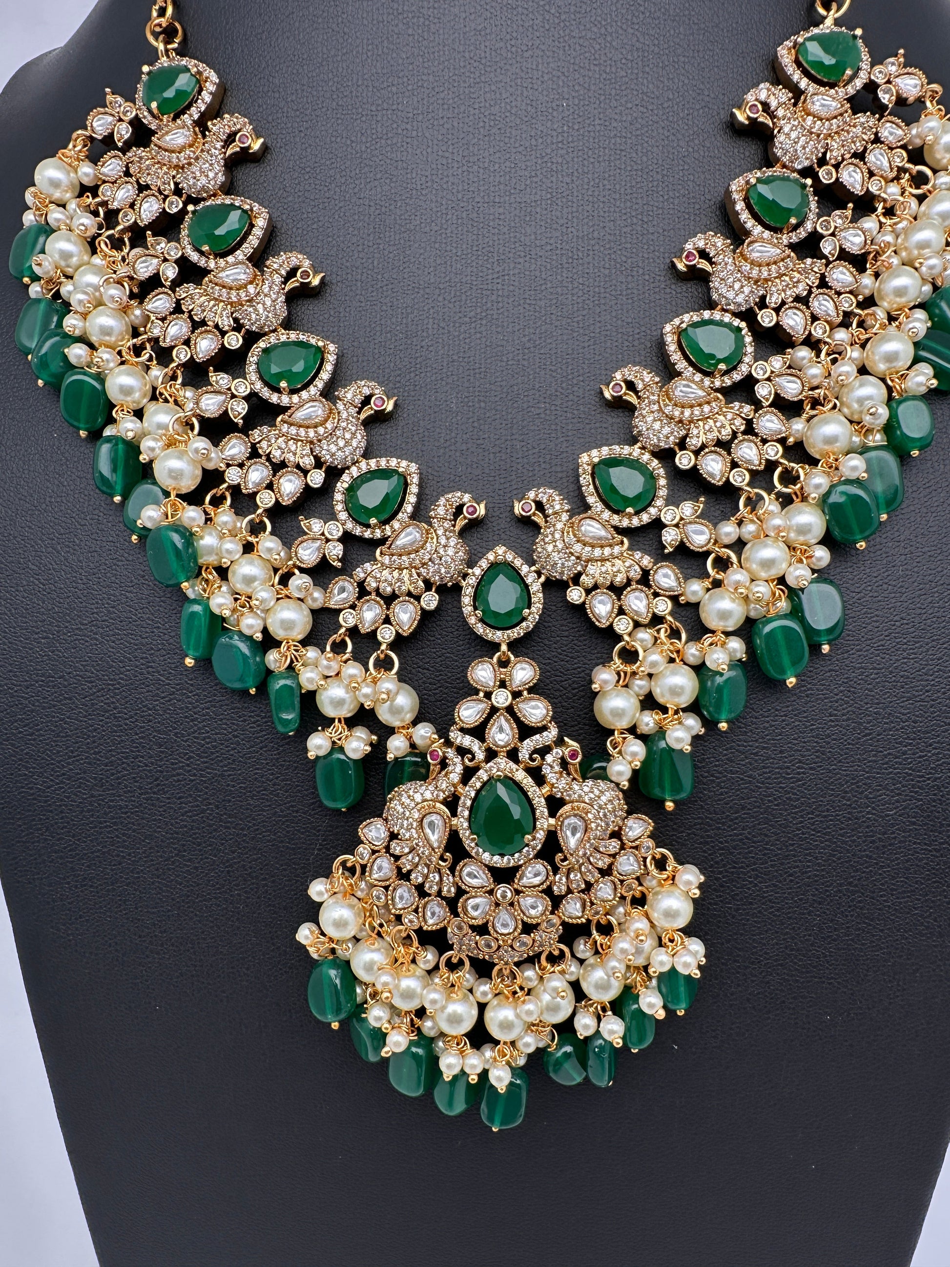 Peacock Color Stone Guttapusalu Short Necklace - Green