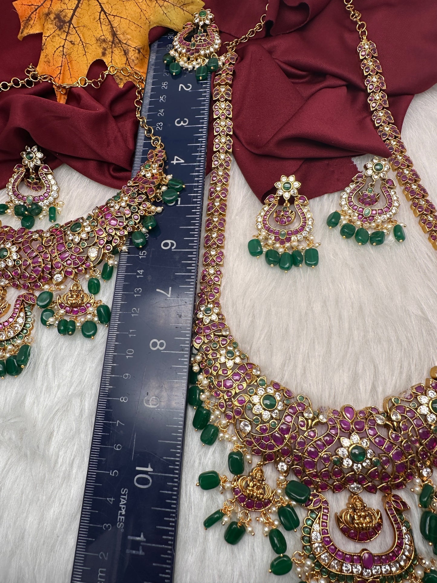 Mango Kempu Neckline Pearls Guttapusalu Short Necklace
