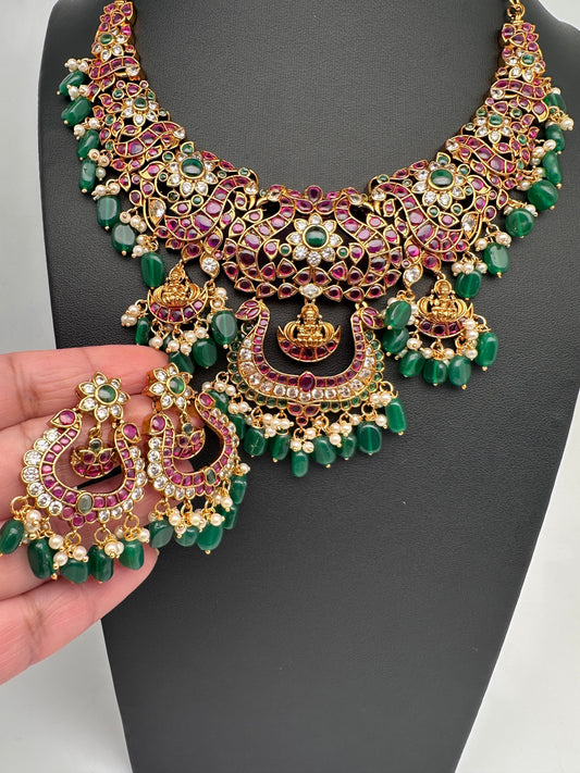 Mango Kempu Neckline Pearls Guttapusalu Short Necklace