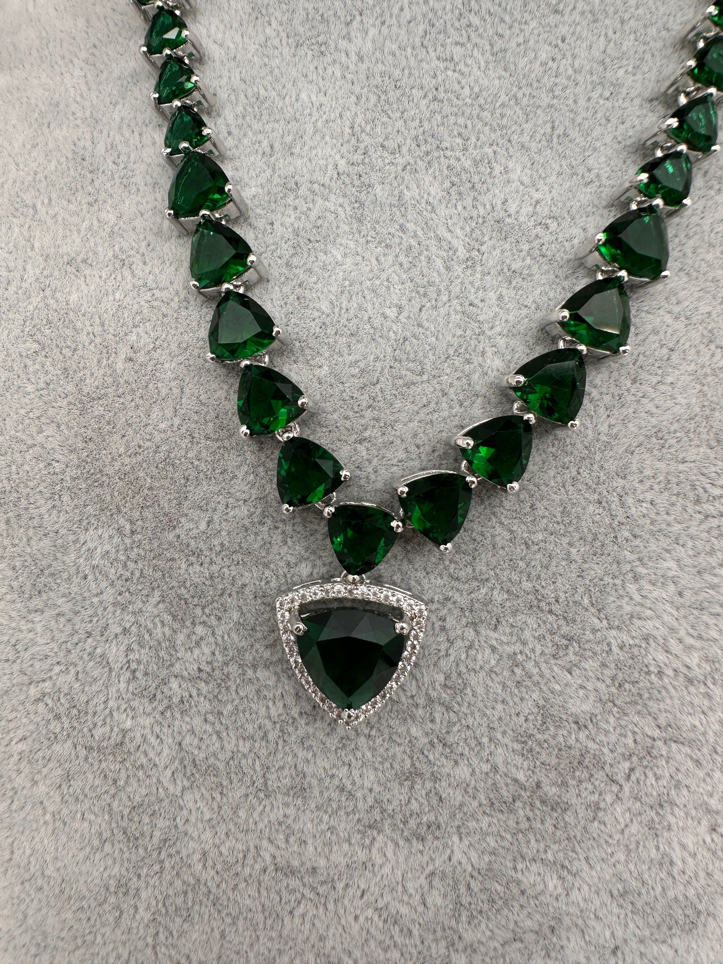 CZ AD Color Stone Dainty Short Necklace - Green