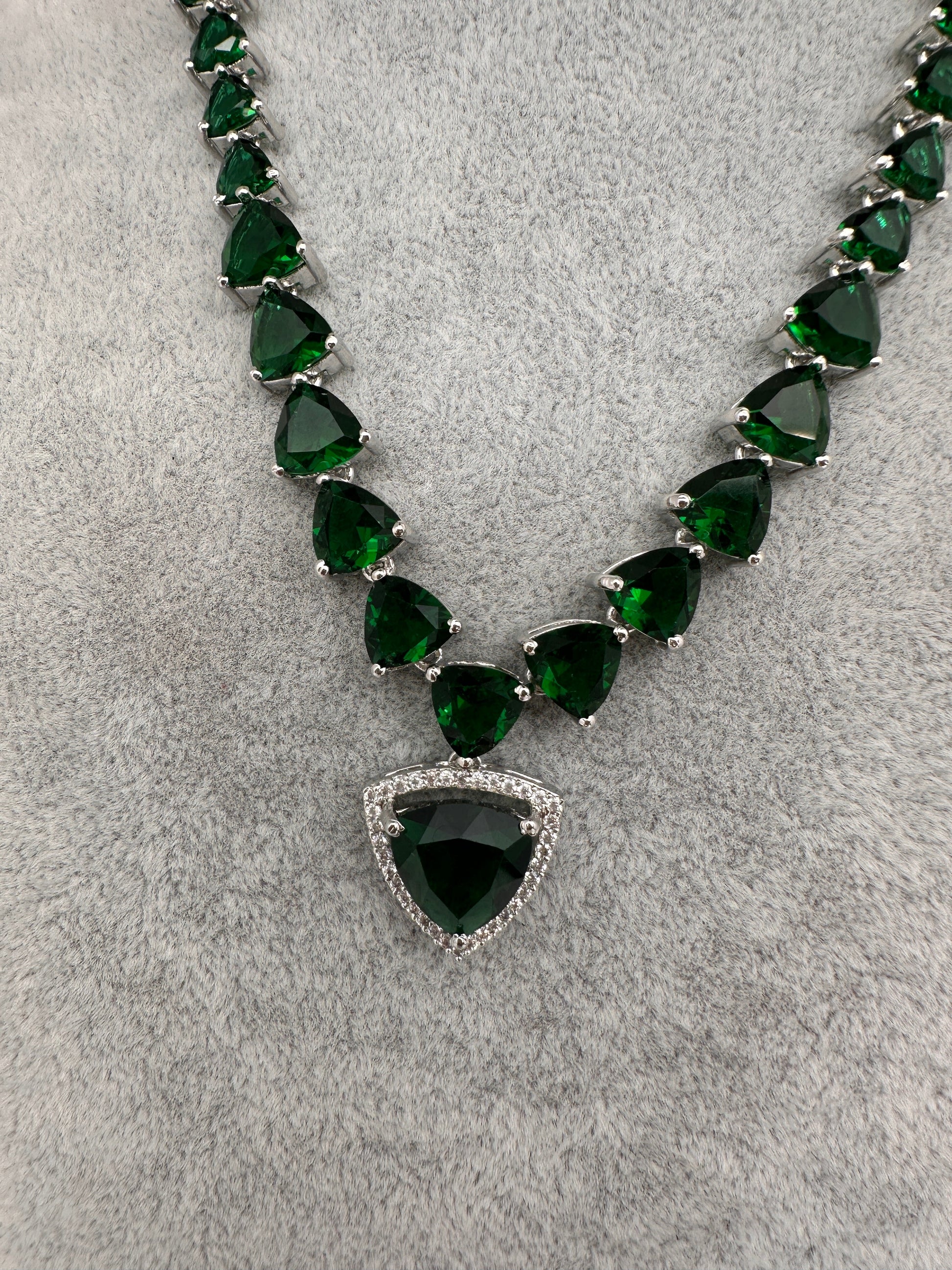 CZ AD Color Stone Dainty Short Necklace - Green