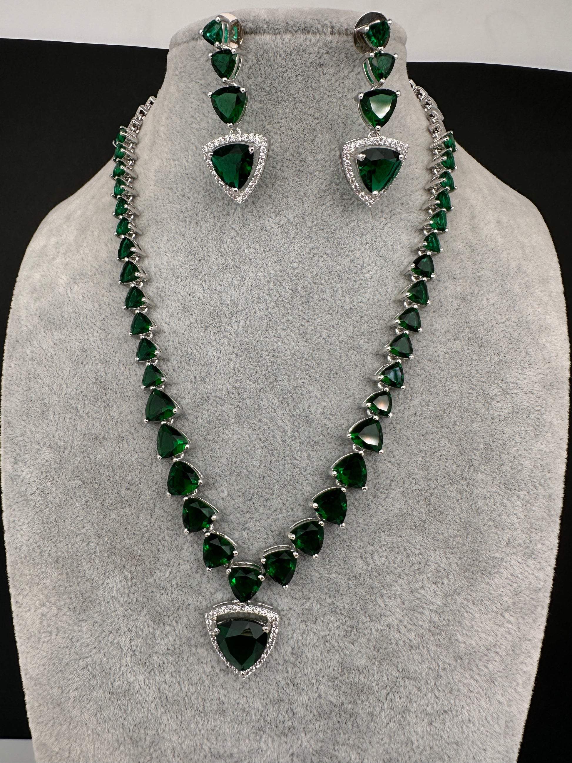 CZ AD Color Stone Dainty Short Necklace - Green