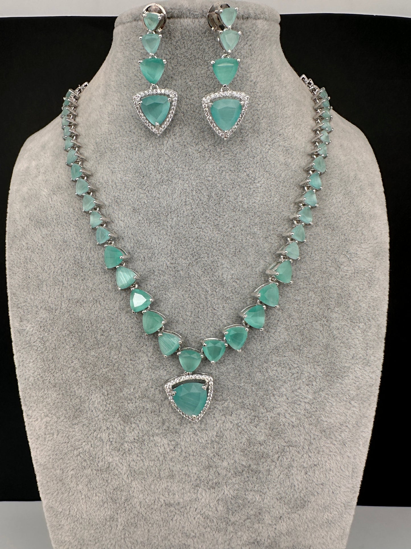 CZ AD Color Stone Dainty Short Necklace - MintGreen