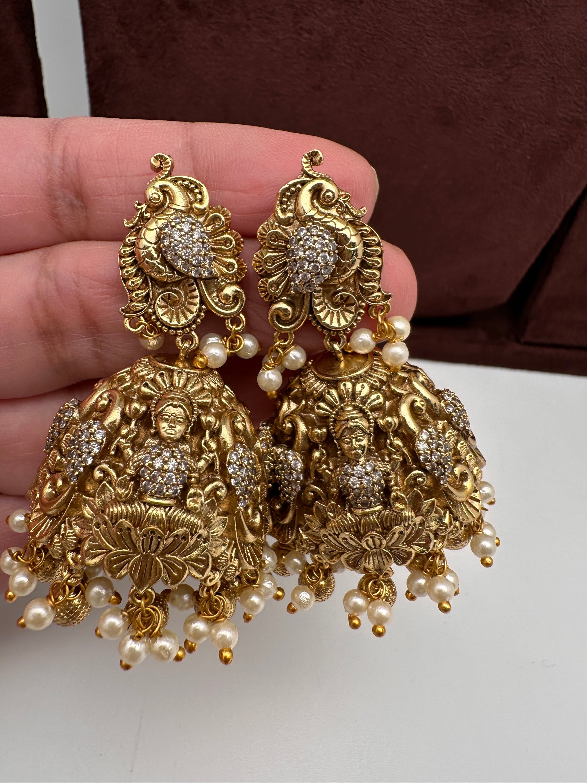 Matte Nakshi Goddess Lakshmi Short Necklace Jhumka - Green