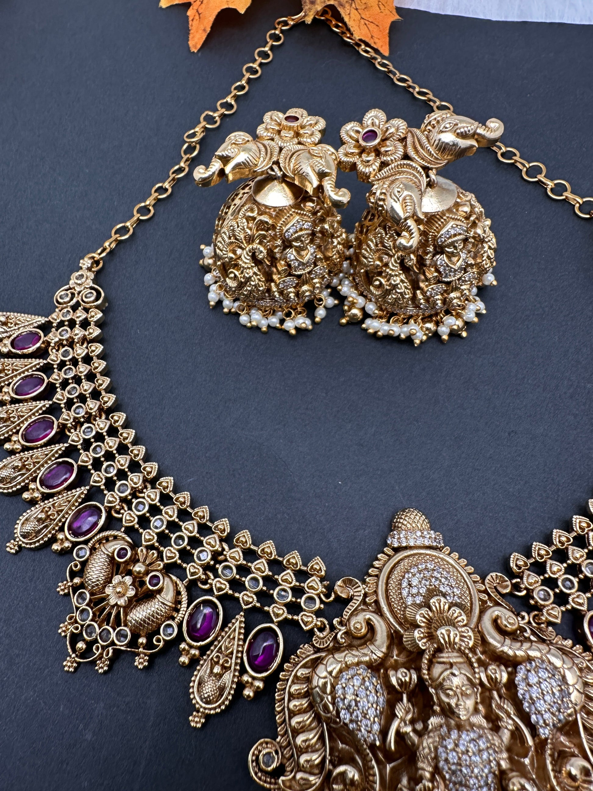 Matte Nakshi Goddess Lakshmi Short Necklace Jhumka - Red