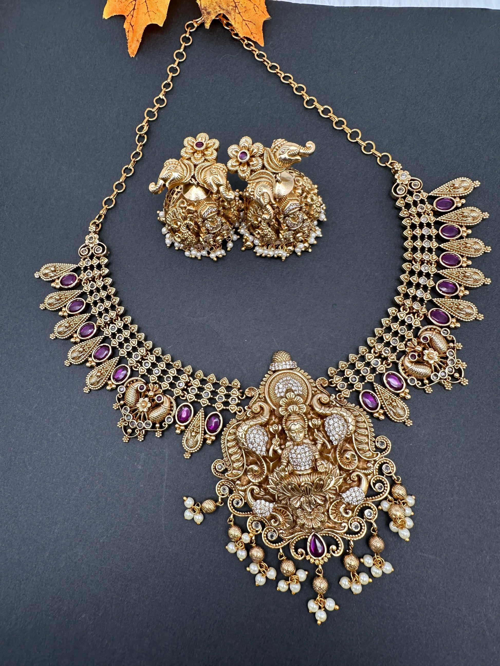 Matte Nakshi Goddess Lakshmi Short Necklace Jhumka - Red