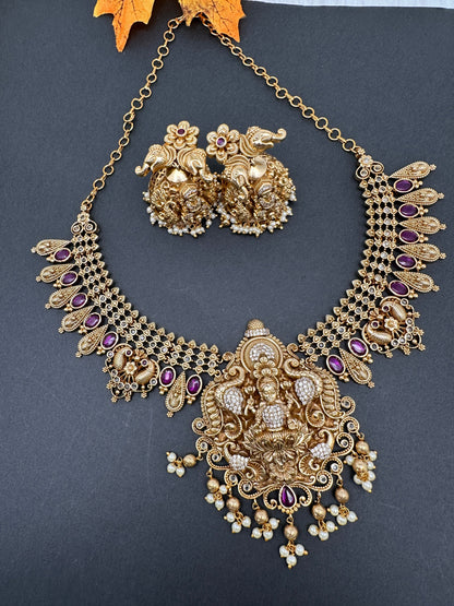 Matte Nakshi Goddess Lakshmi Short Necklace Jhumka - Red