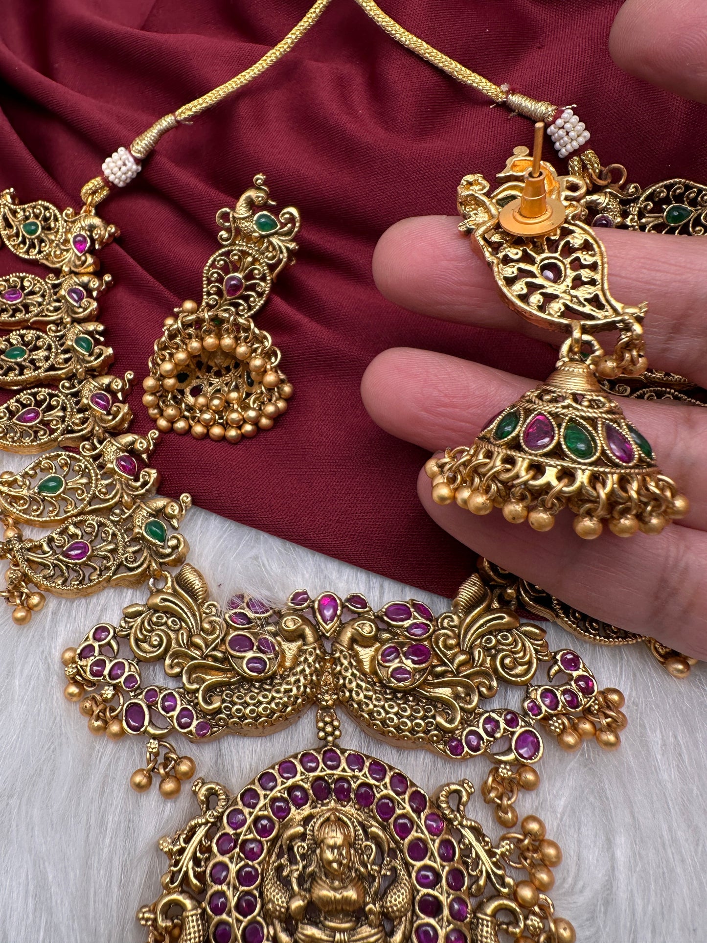 Matte Kempu Gunguru Goddess Lakshmi Mango Short Necklace