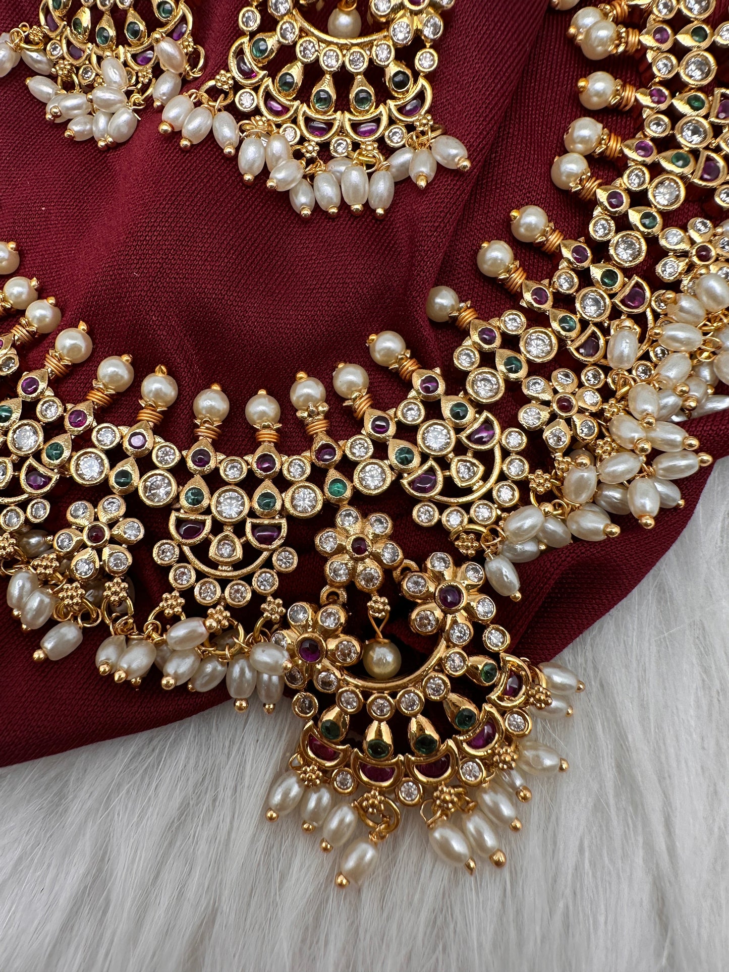 Matte Rice Pearls Guttapusalu Short Necklace