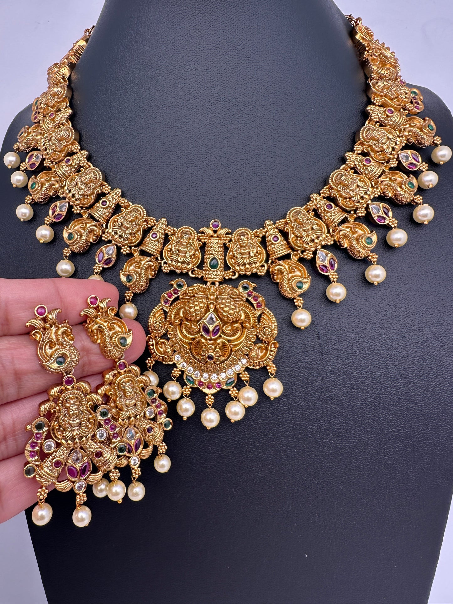 Matte Goddess Lakshmi Neckline Short Necklace