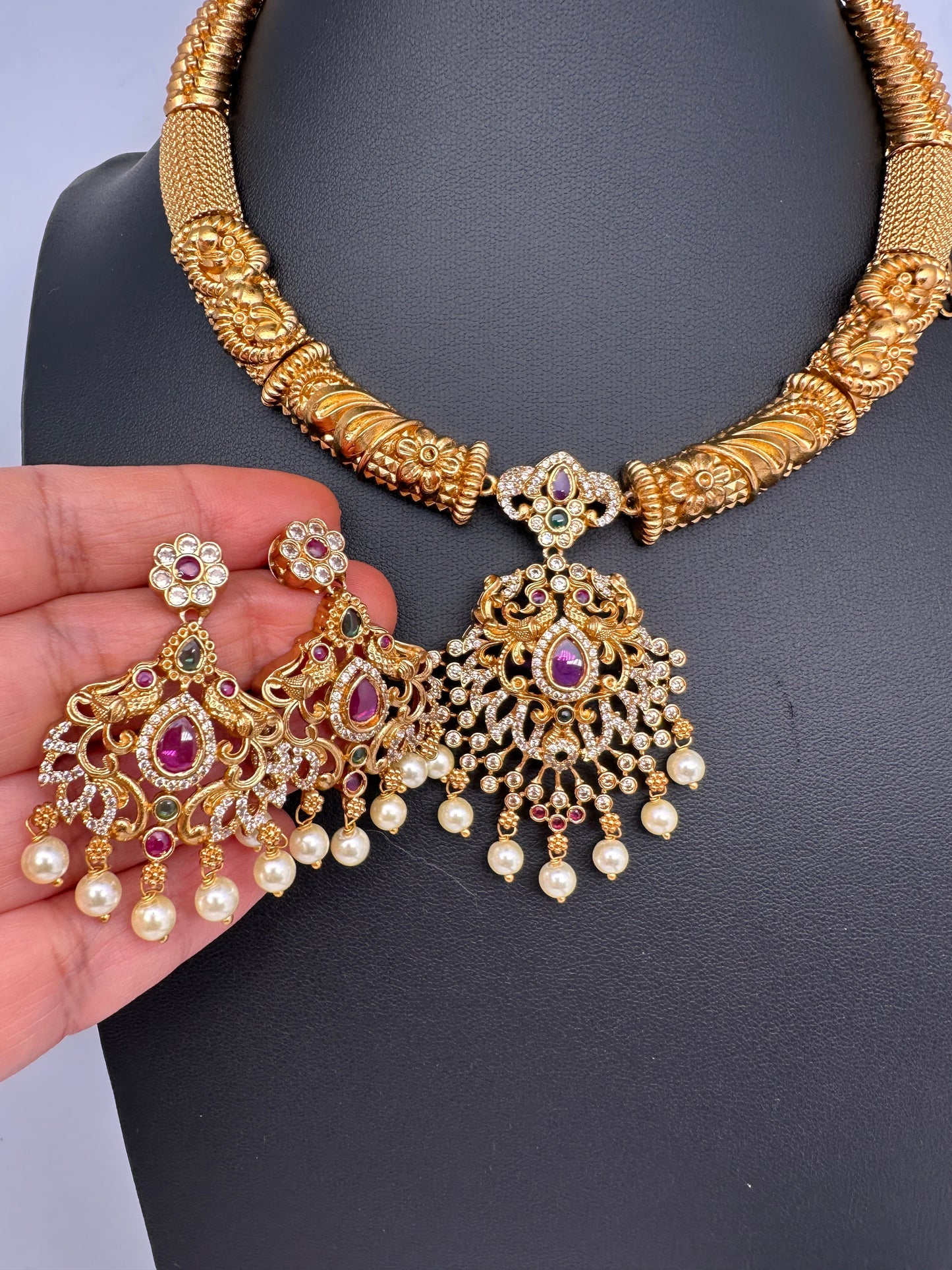 Matte Kempu CZ Kanthi Necklace