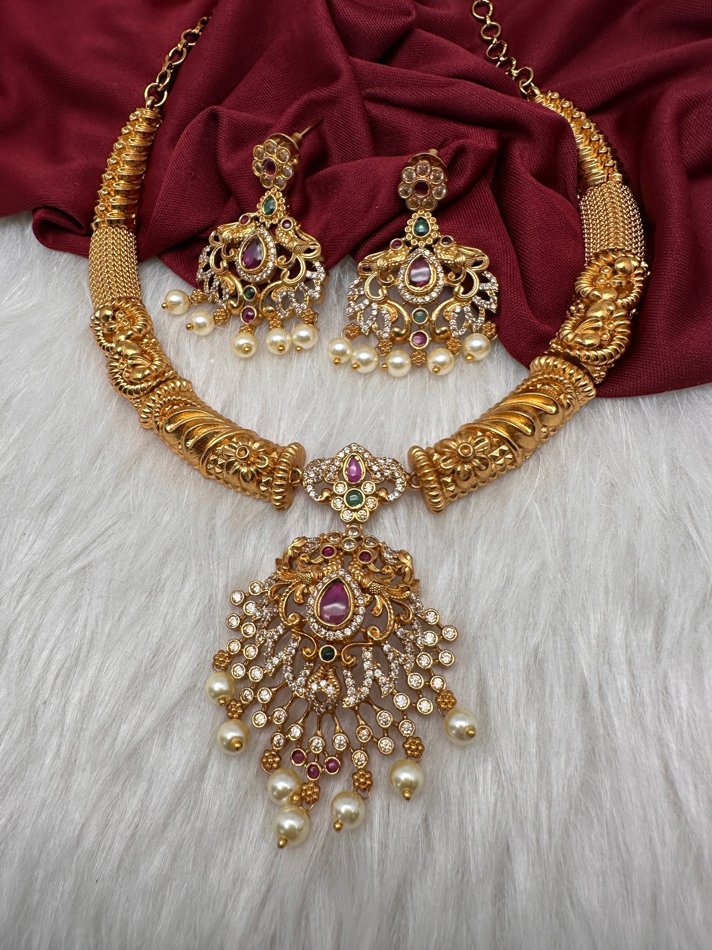 Matte Kempu CZ Kanthi Necklace