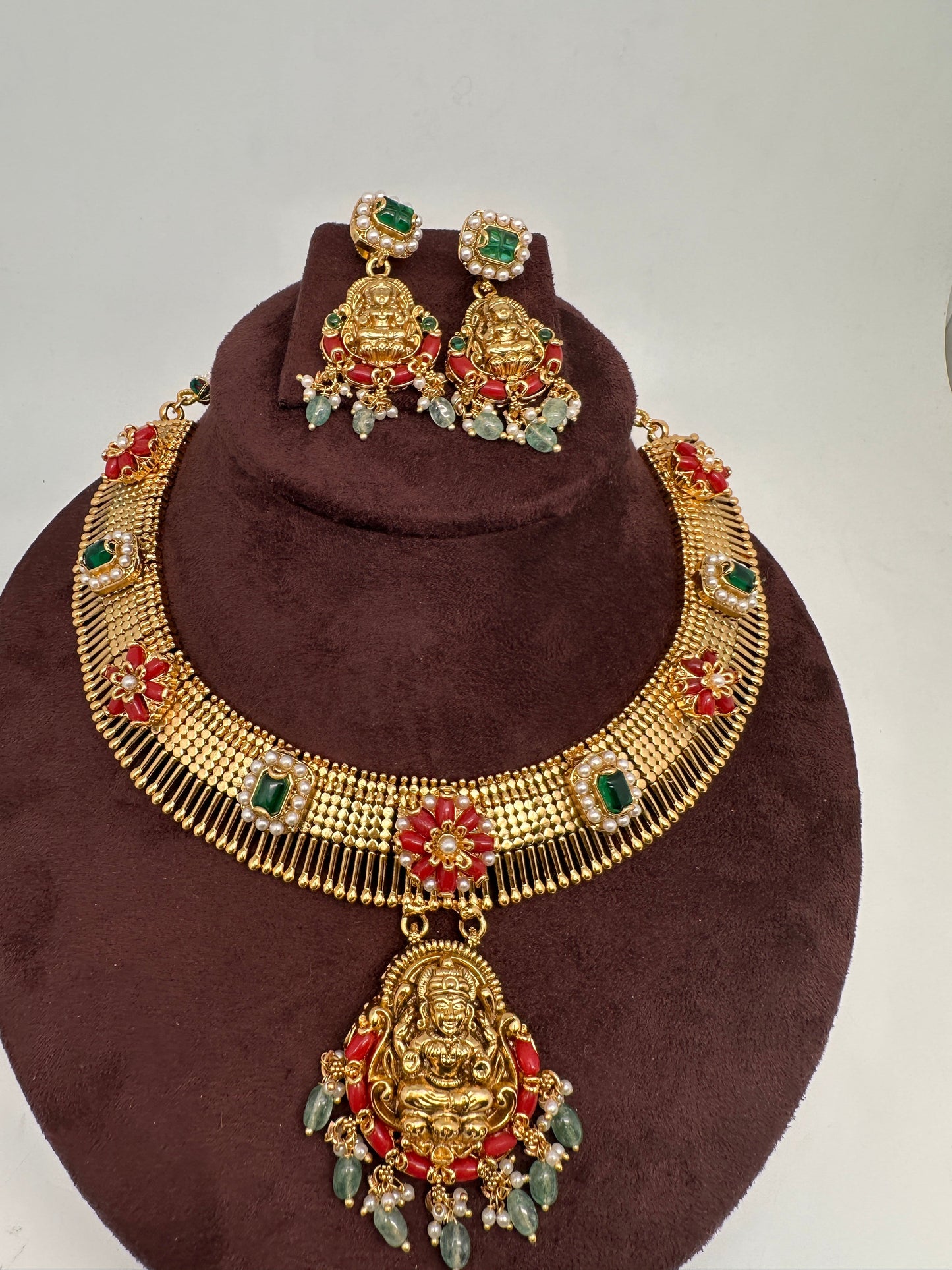 Coral Emerald Goddess Lakshmi Short Necklace