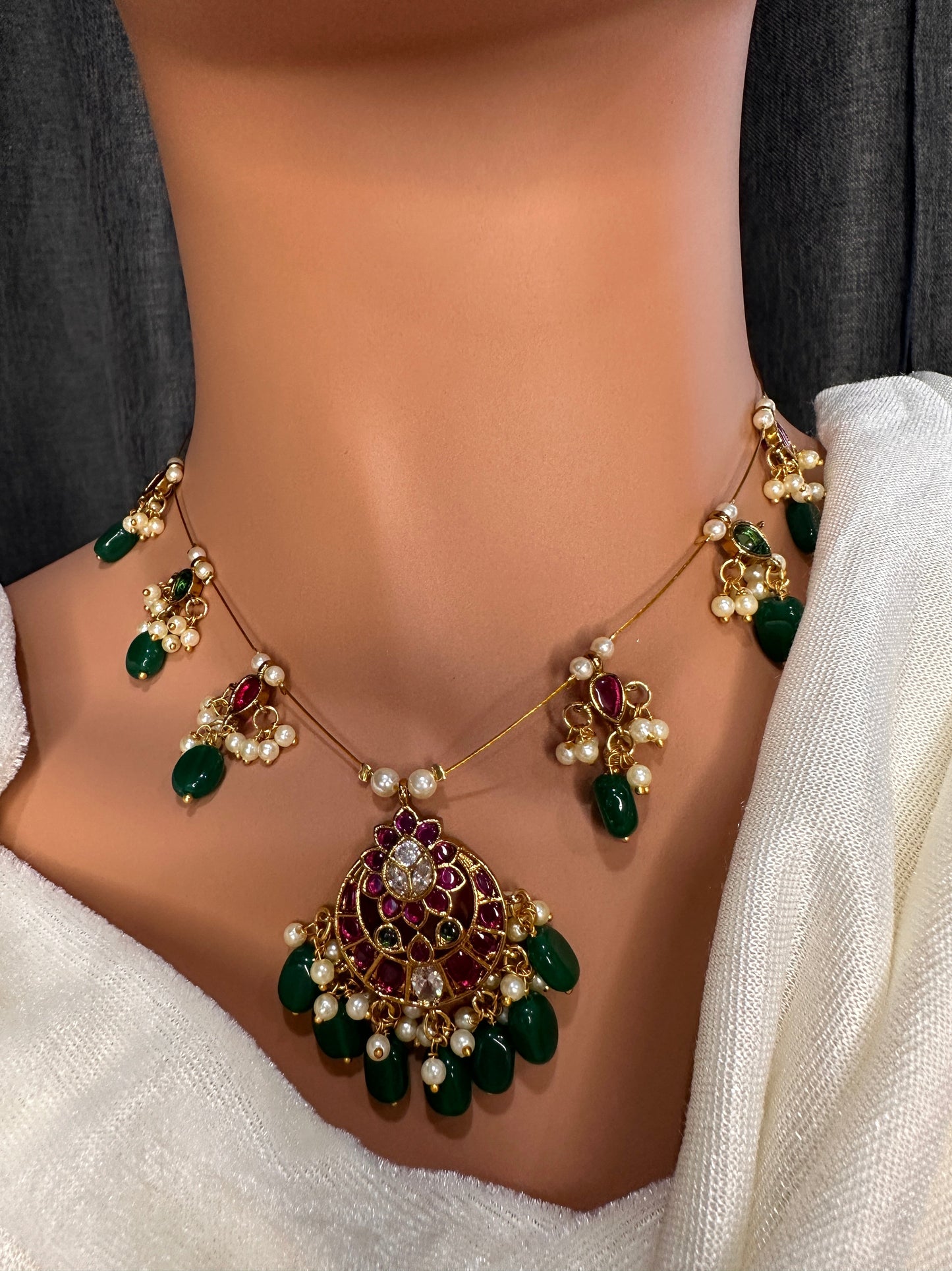 Kempu Dainty Invisible Short Necklace