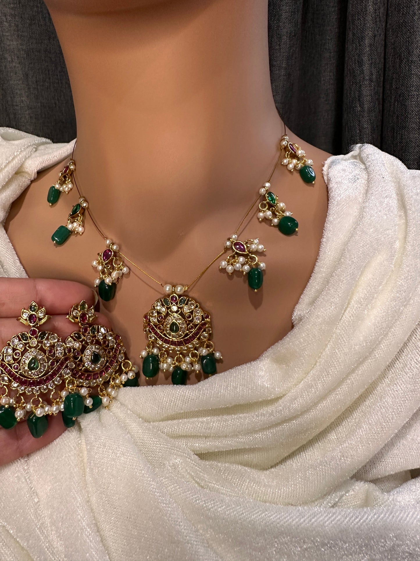 Kempu Dainty Invisible Short Necklace