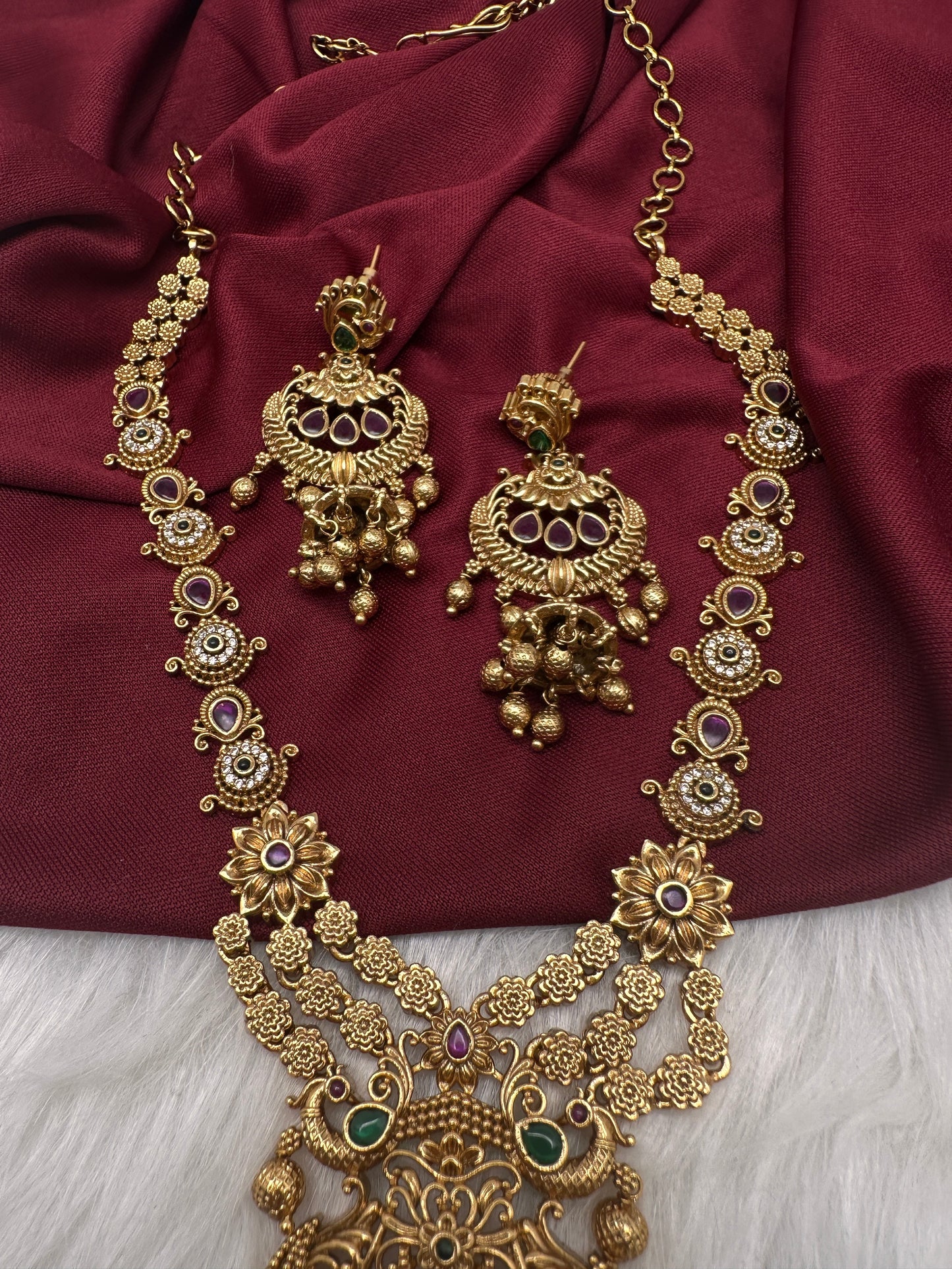 Kempu Matte Short Necklace