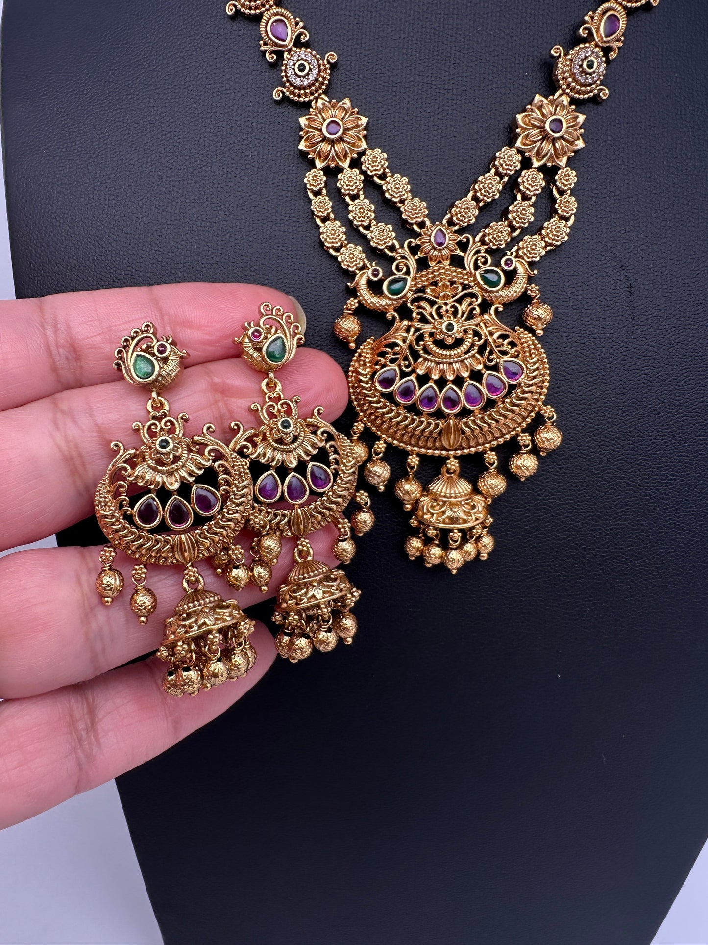 Kempu Matte Short Necklace
