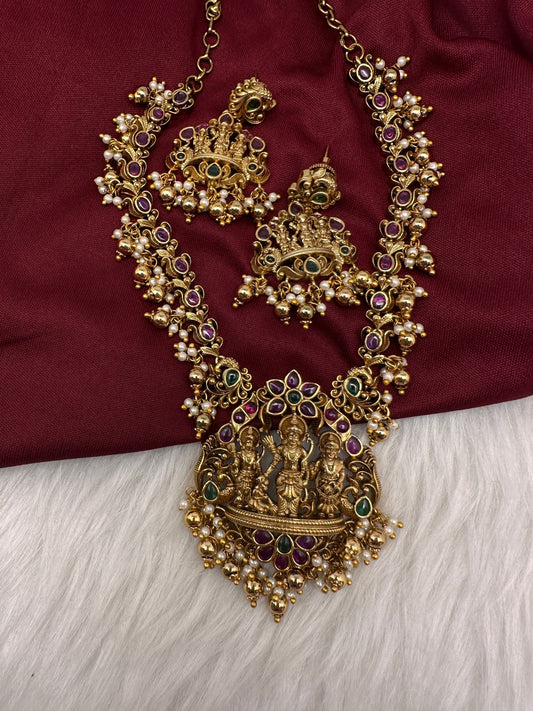 Kempu Matte Ram Parivar Short Necklace