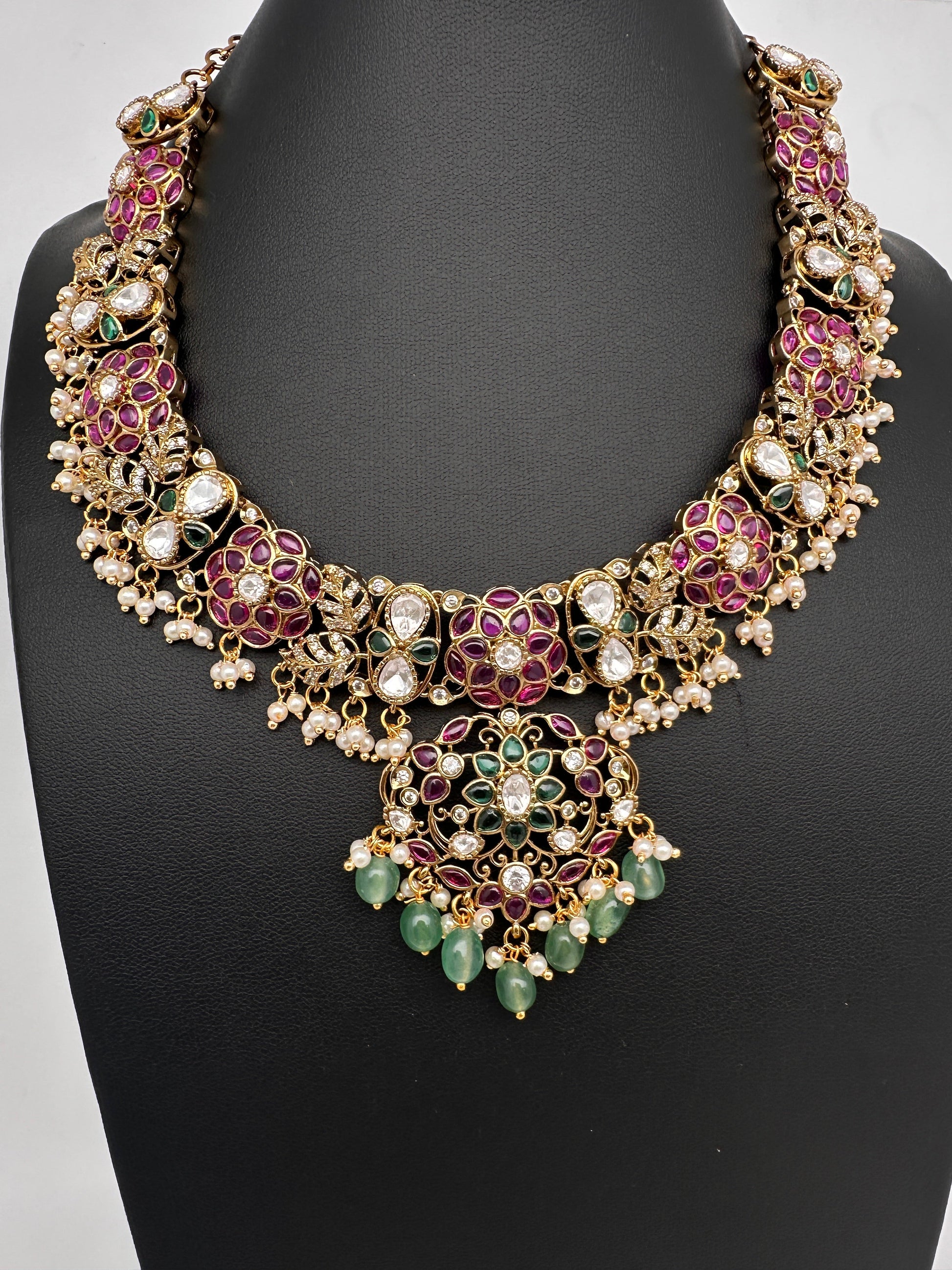 Matte Kemp Color Stone Short Necklace - Green