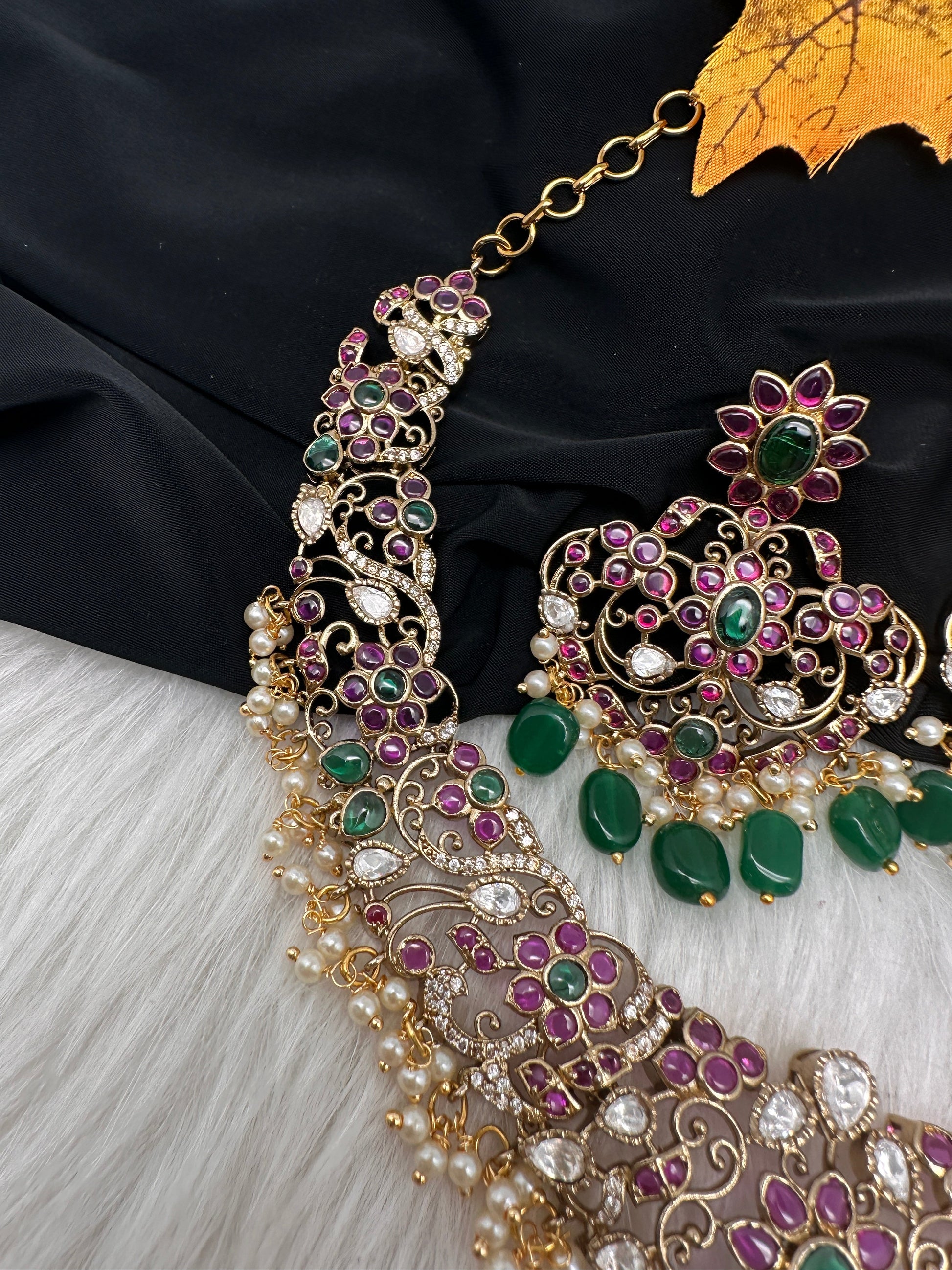 Matte Kemp Color Stone Short Necklace - Multi