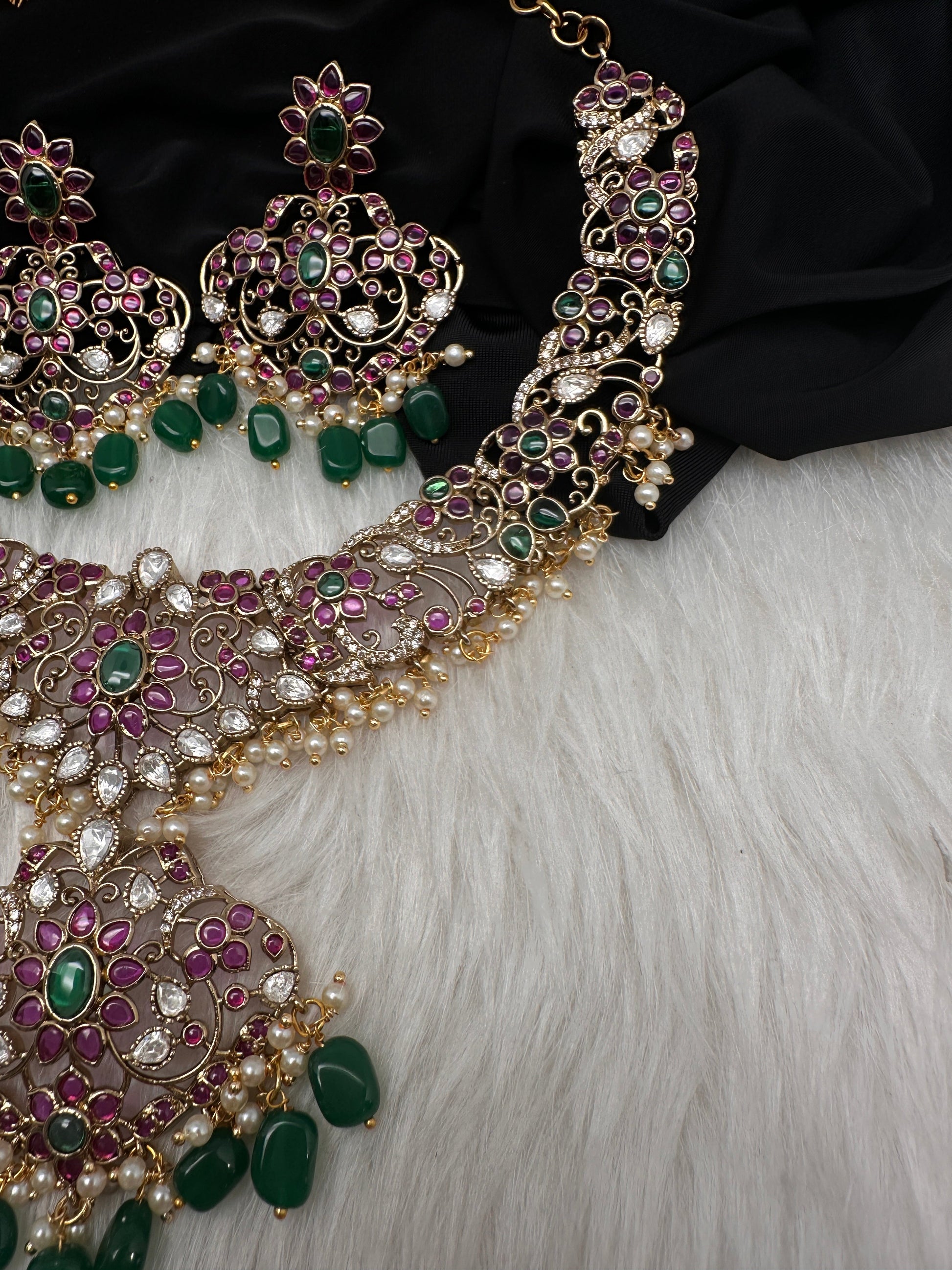 Matte Kemp Color Stone Short Necklace - Multi