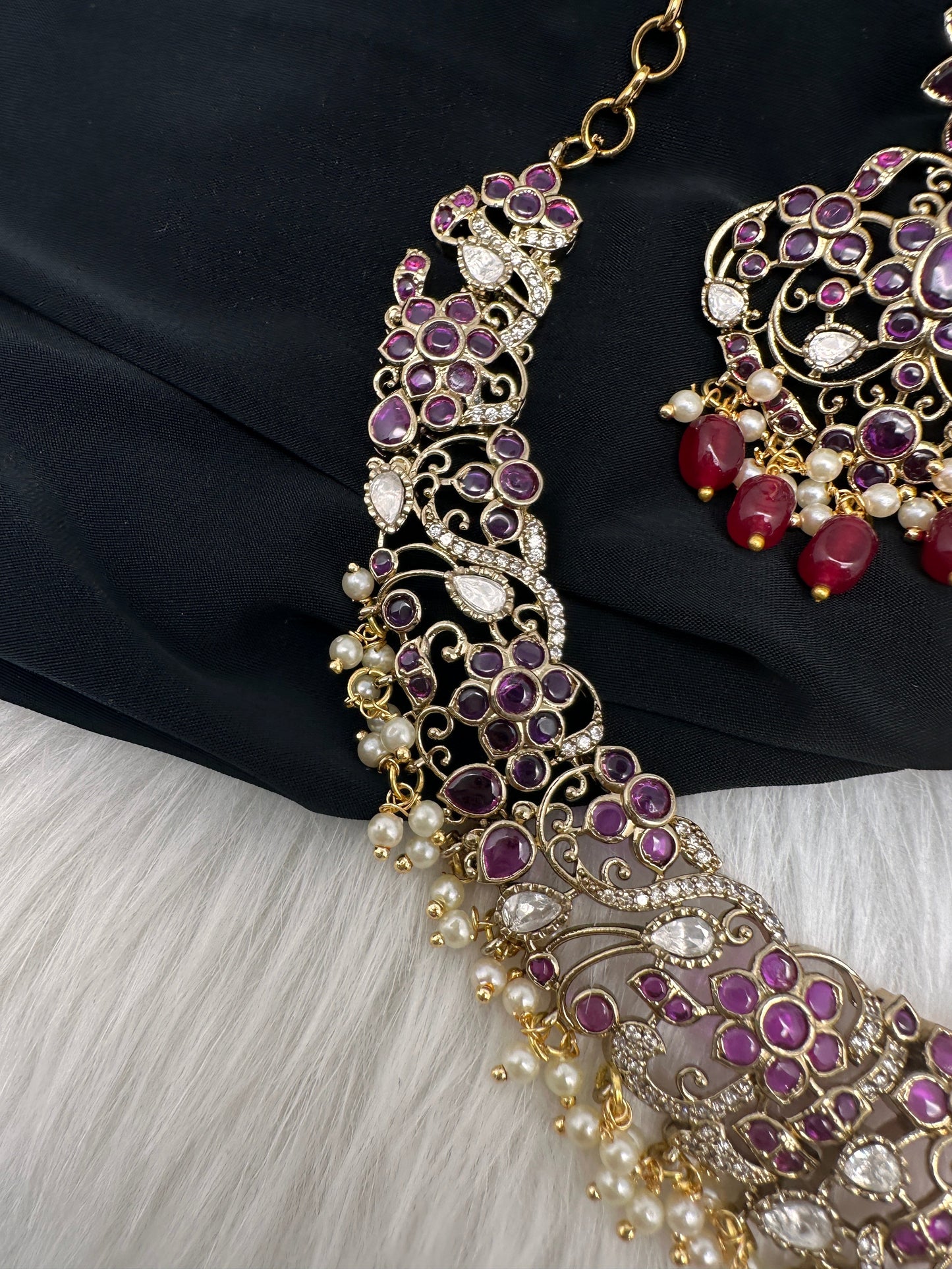 Matte Kemp Color Stone Short Necklace - Red