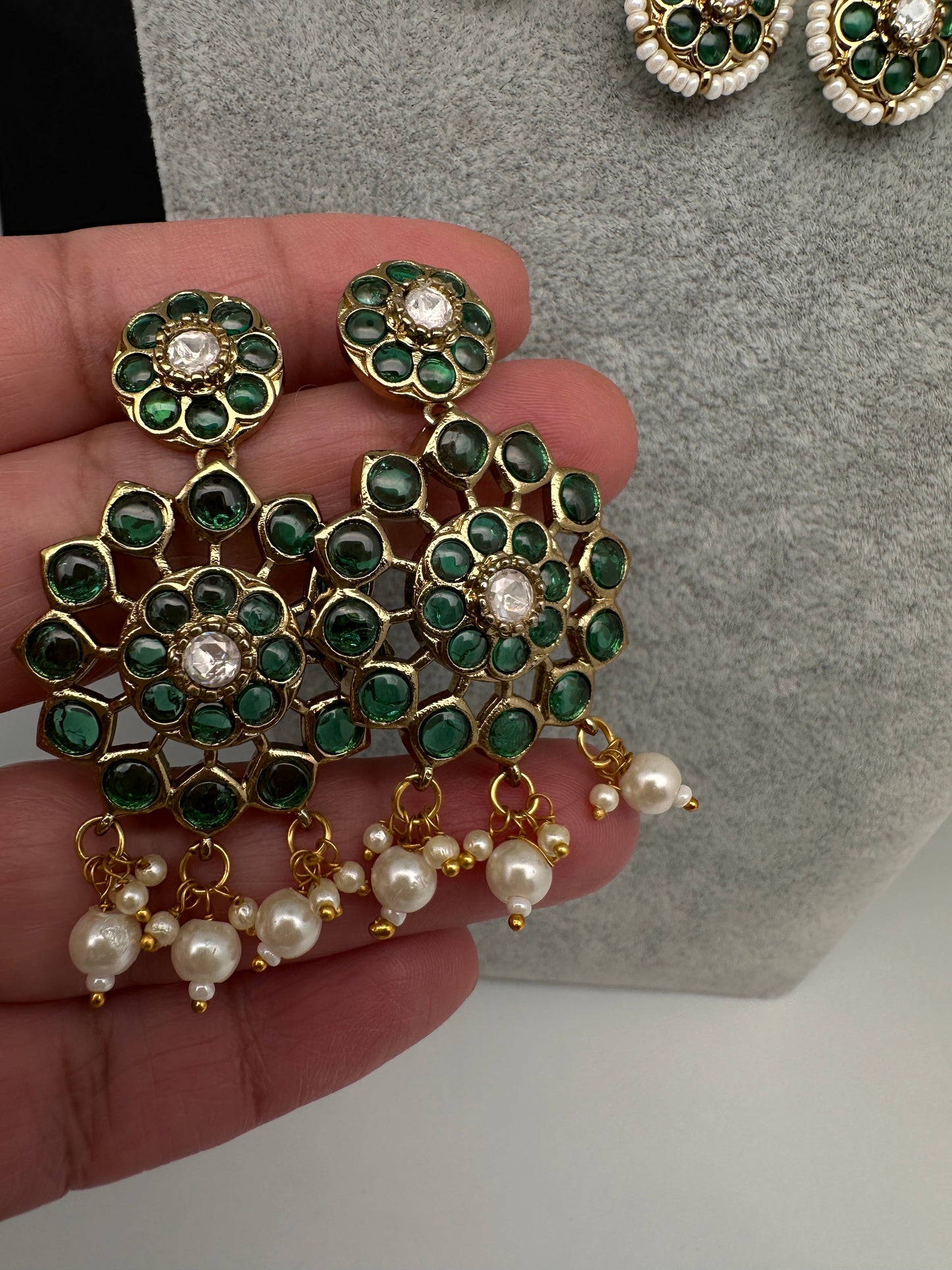 Matte Kemp Color Stone Short Necklace - Green