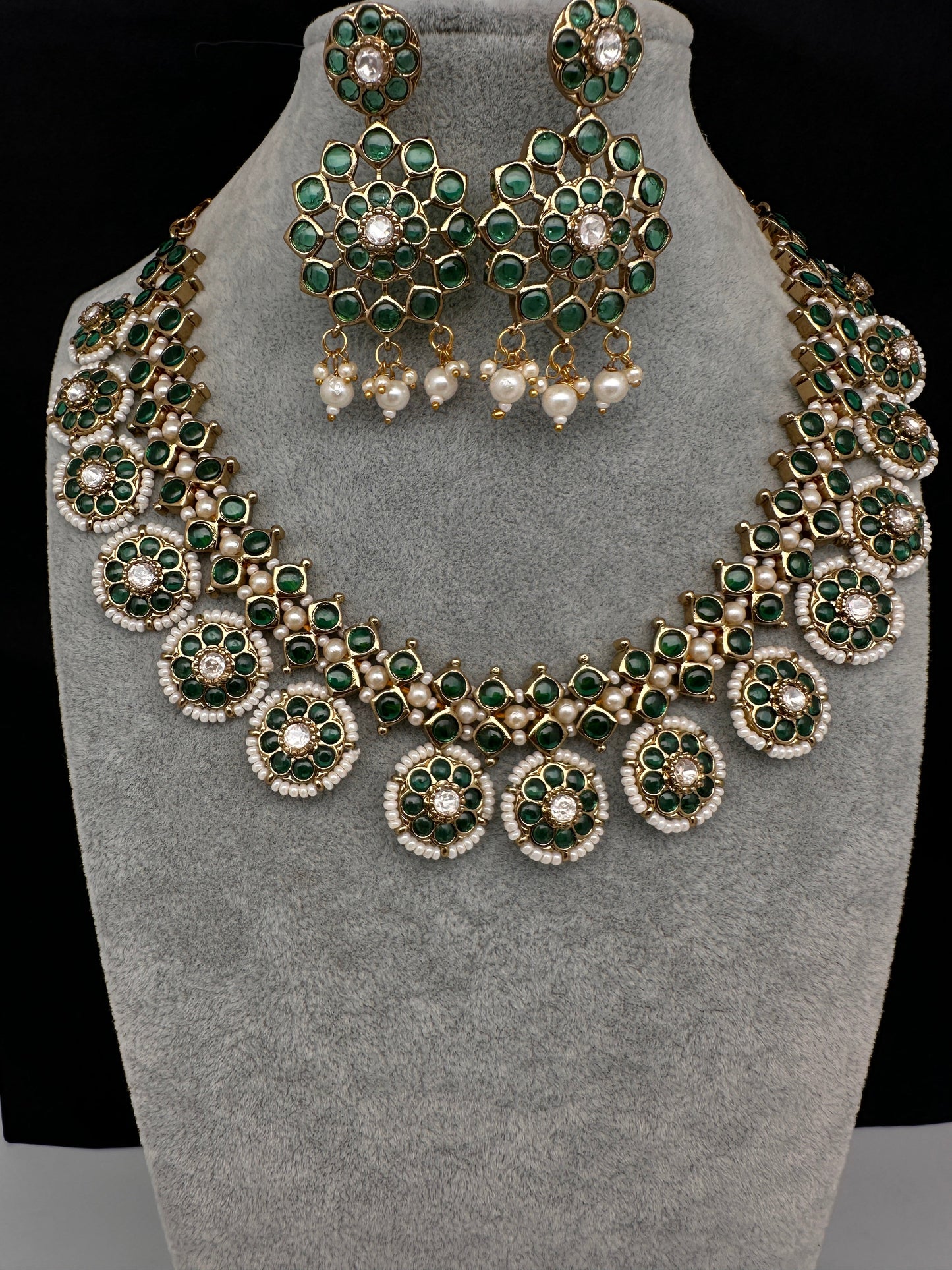 Matte Kemp Color Stone Short Necklace - Green