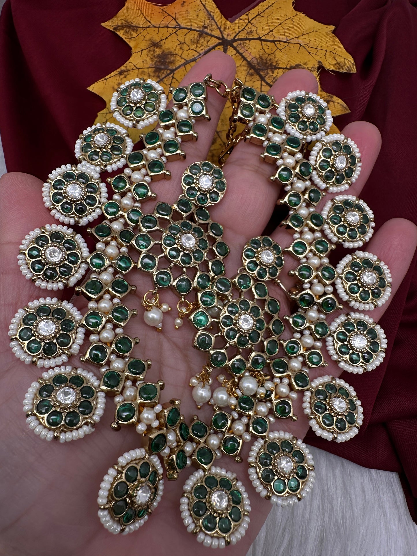 Matte Kemp Color Stone Short Necklace - Green