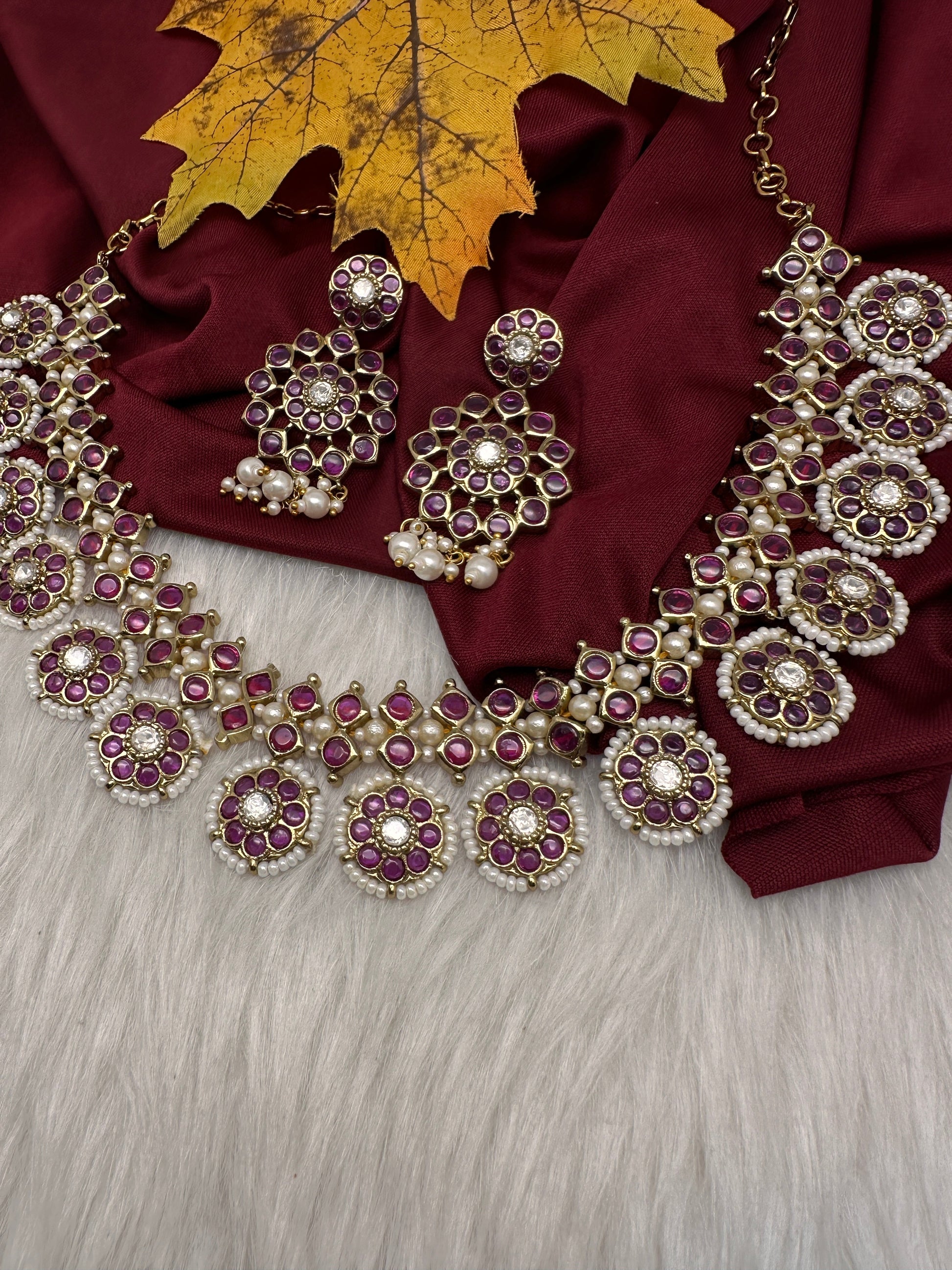 Matte Kemp Color Stone Short Necklace - Multi