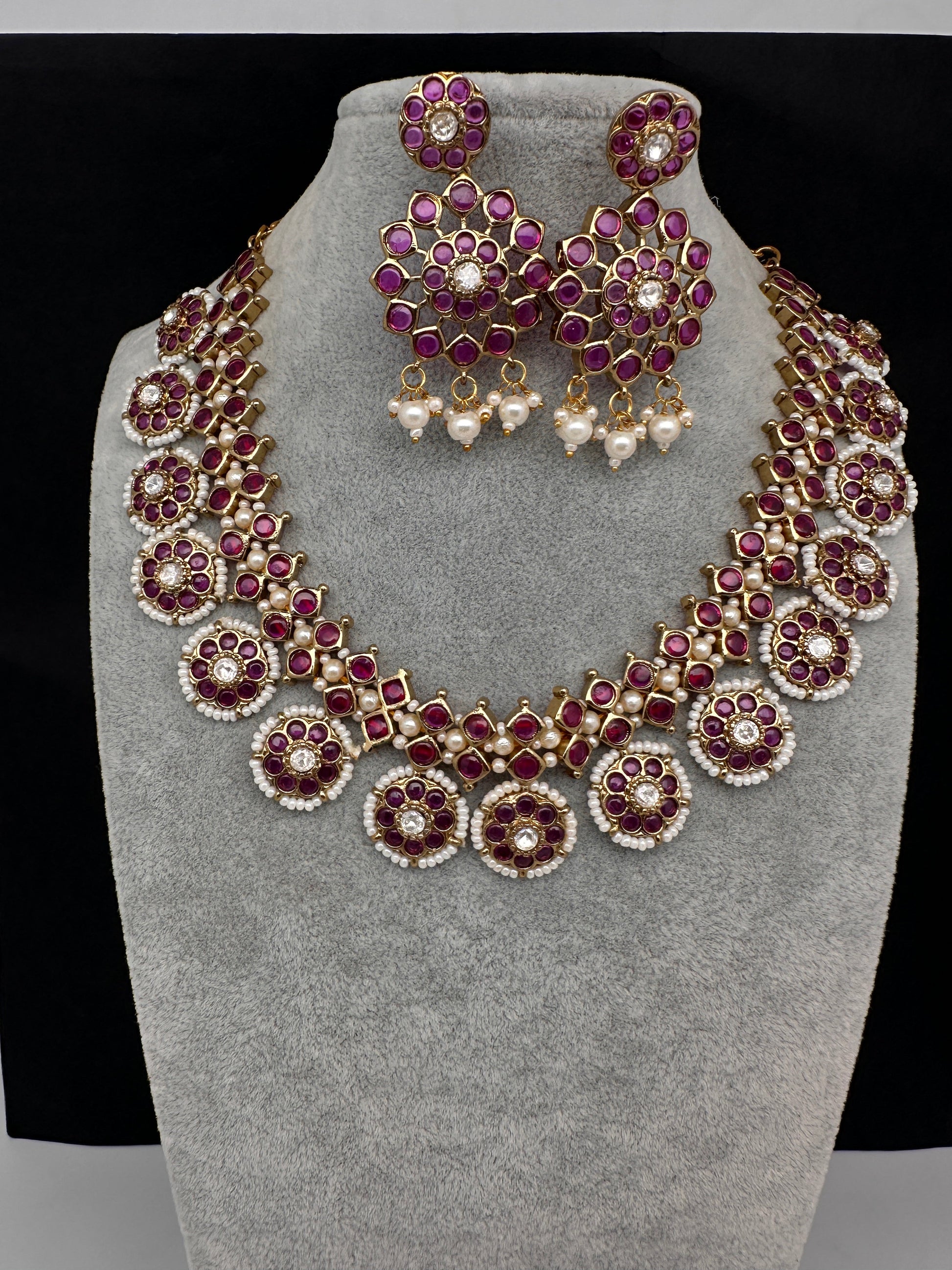 Matte Kemp Color Stone Short Necklace - Red