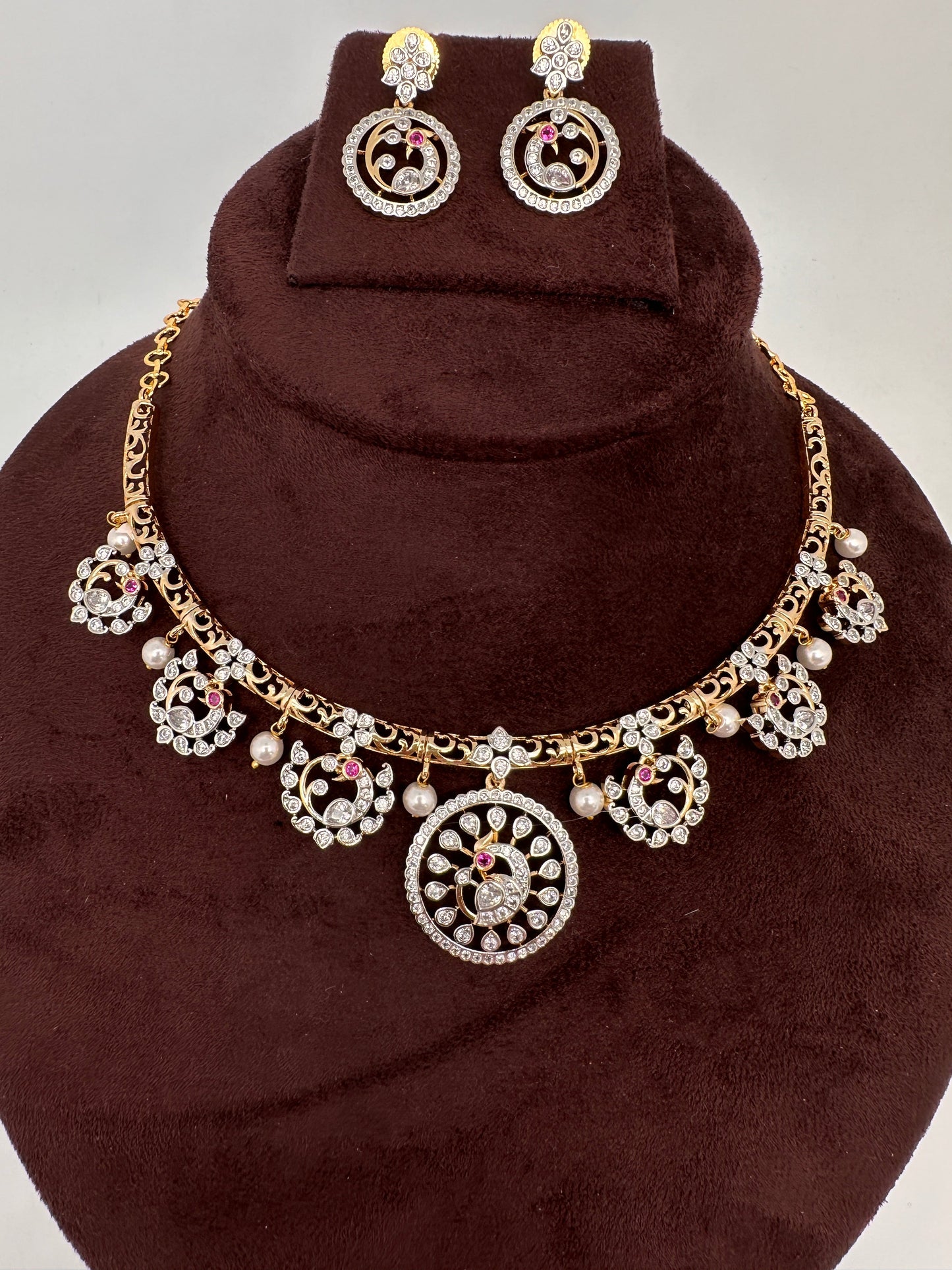 AD Peacock Kanthi Short Necklace