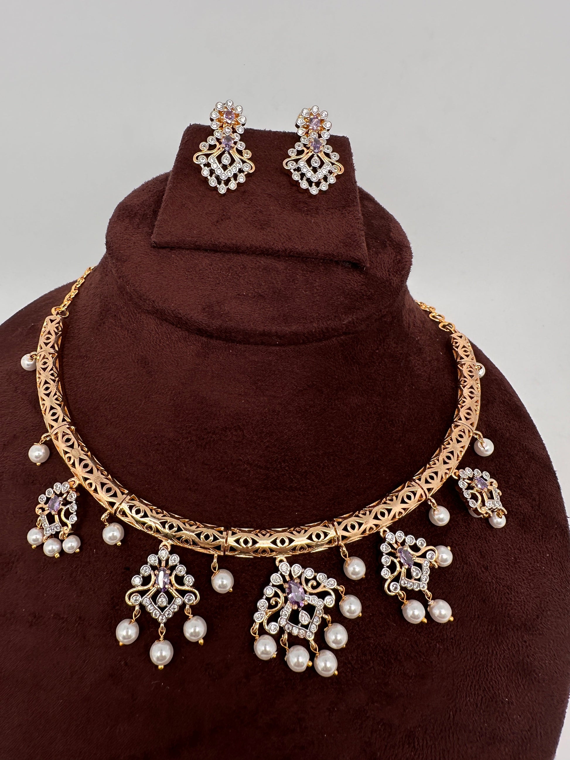 AD  Kanthi Short Necklace - Purple