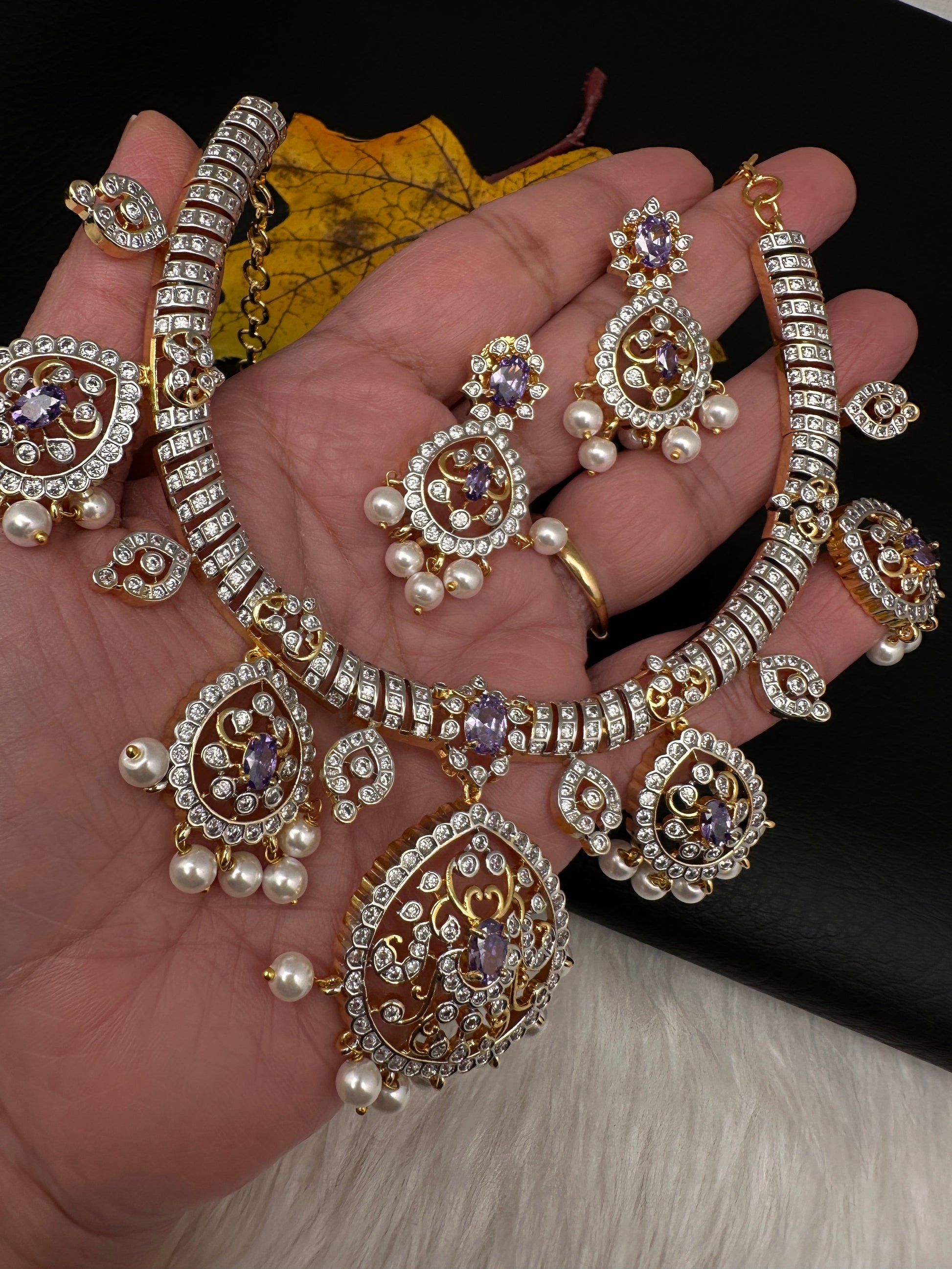 AD  Kanthi Short Necklace - Purple