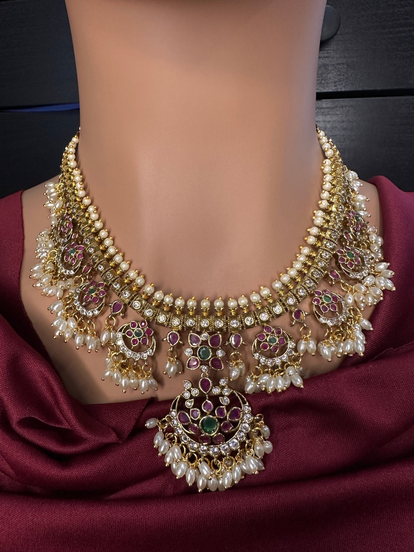 Kempu Matte Rice Pearls Guttapusalu Short Necklace