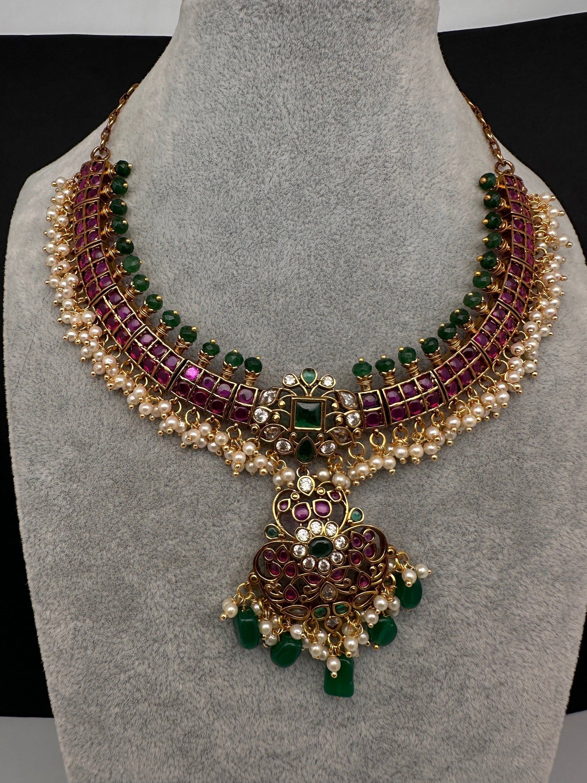 Kempu Matte Color Stone Short Necklace - Green