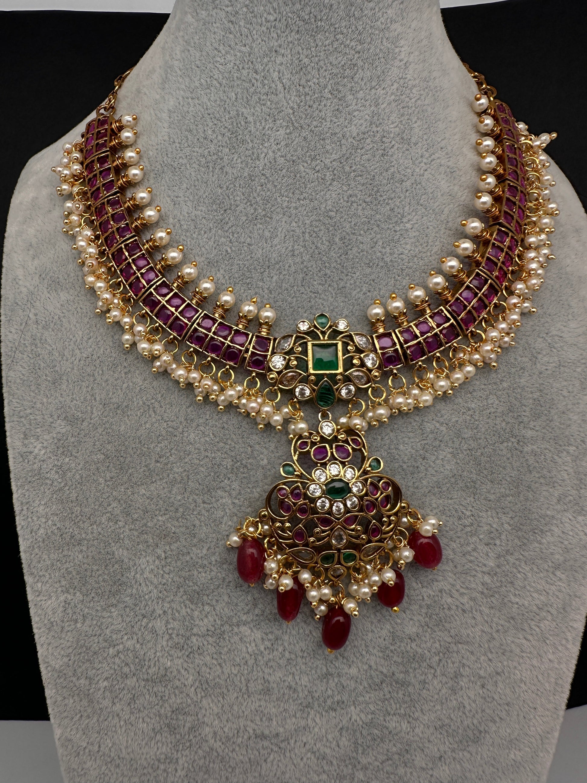 Kempu Matte Color Stone Short Necklace - Red