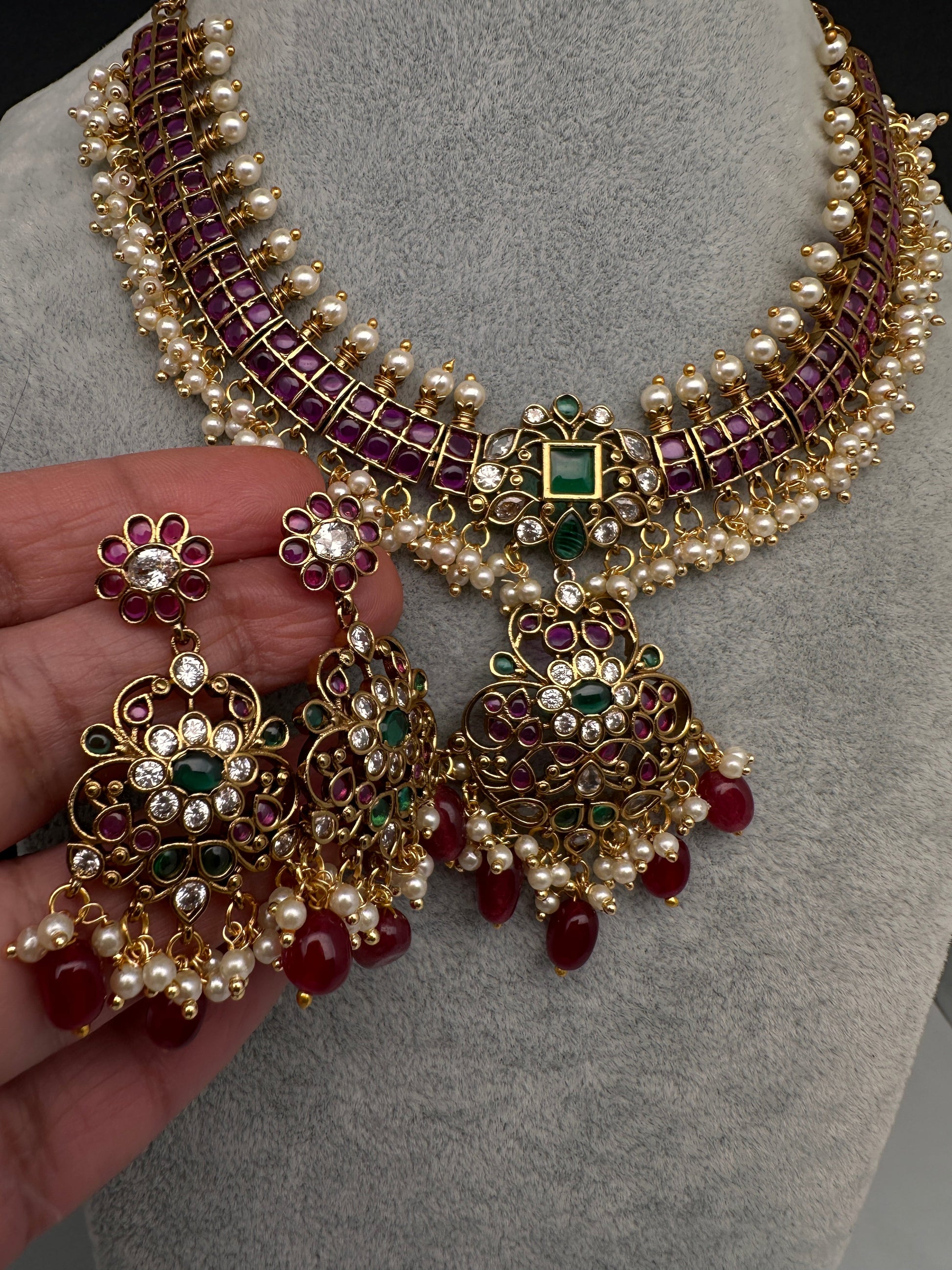 Kempu Matte Color Stone Short Necklace - Red