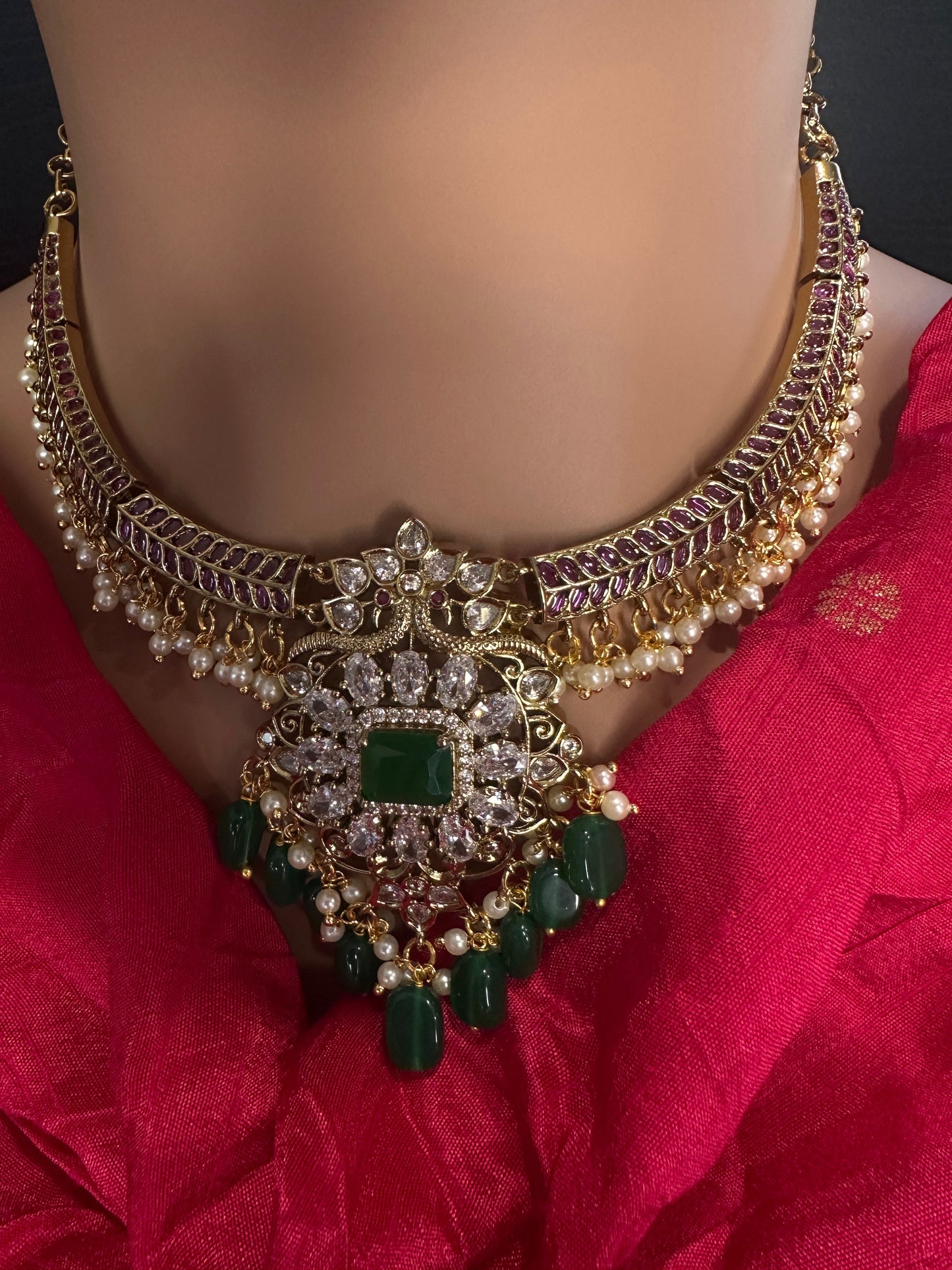 Kemp AD Green Short Necklace