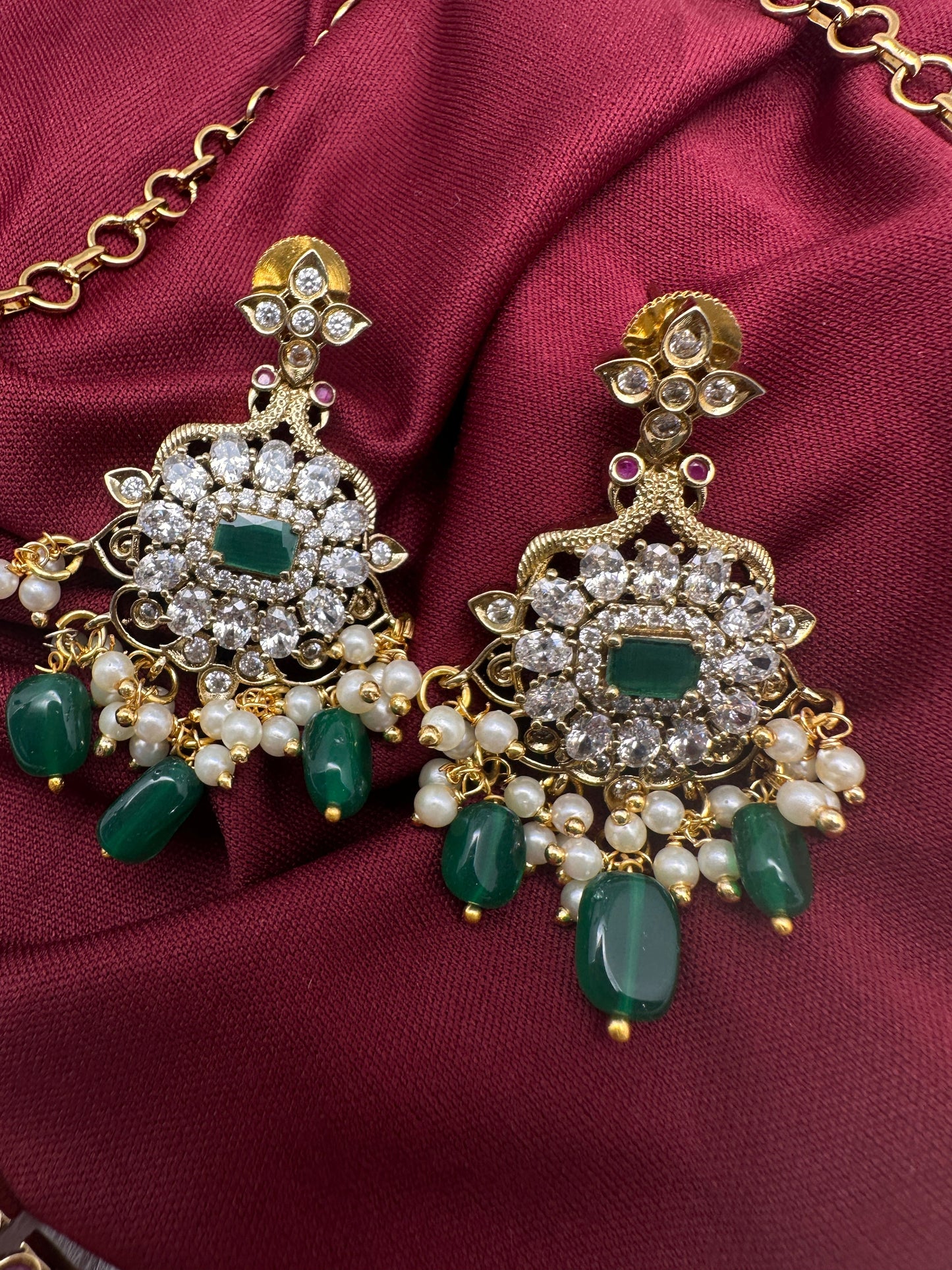 Kemp AD Green Short Necklace