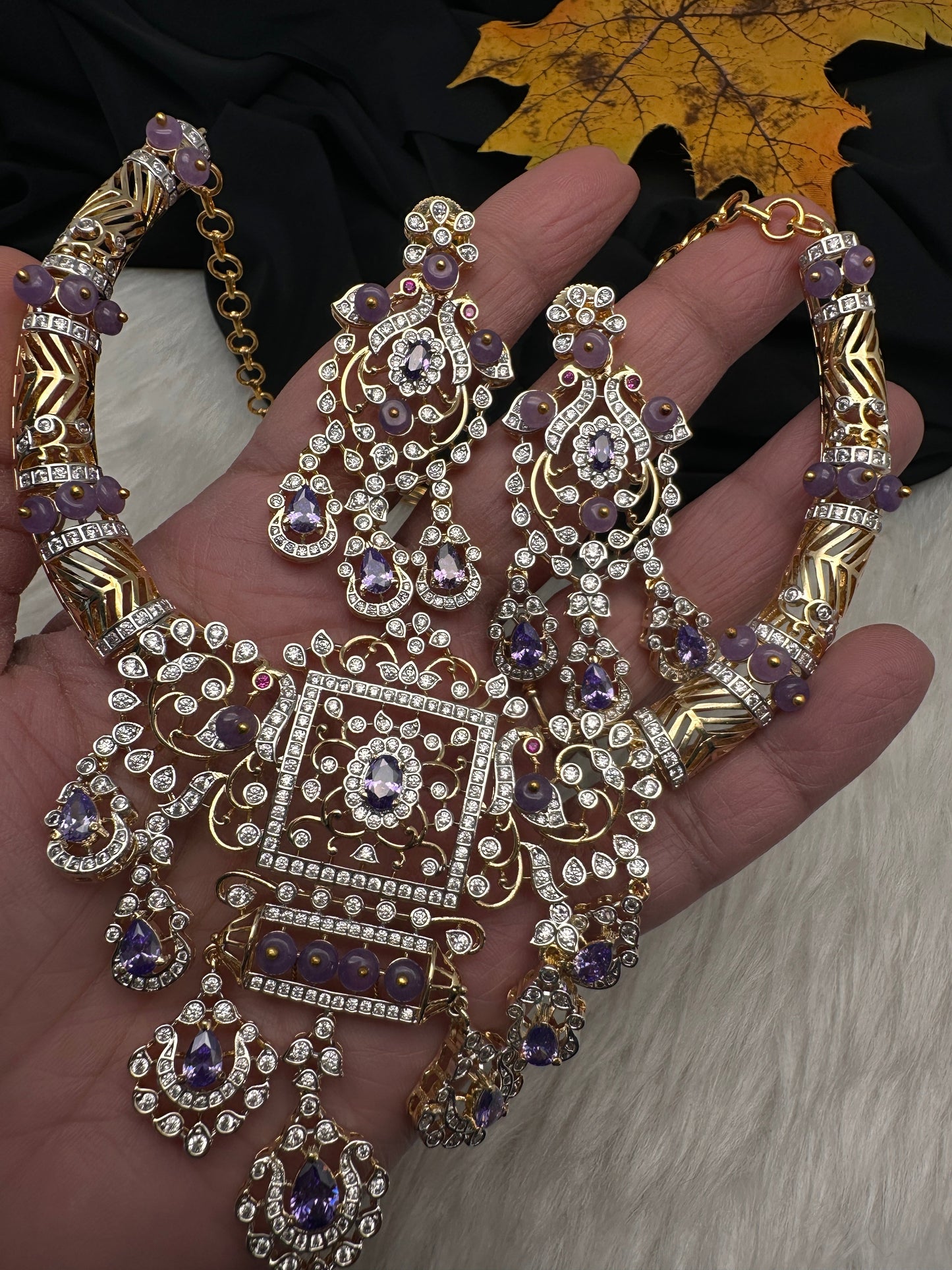 AD Color Stone Kanthi Short Necklace - Purple