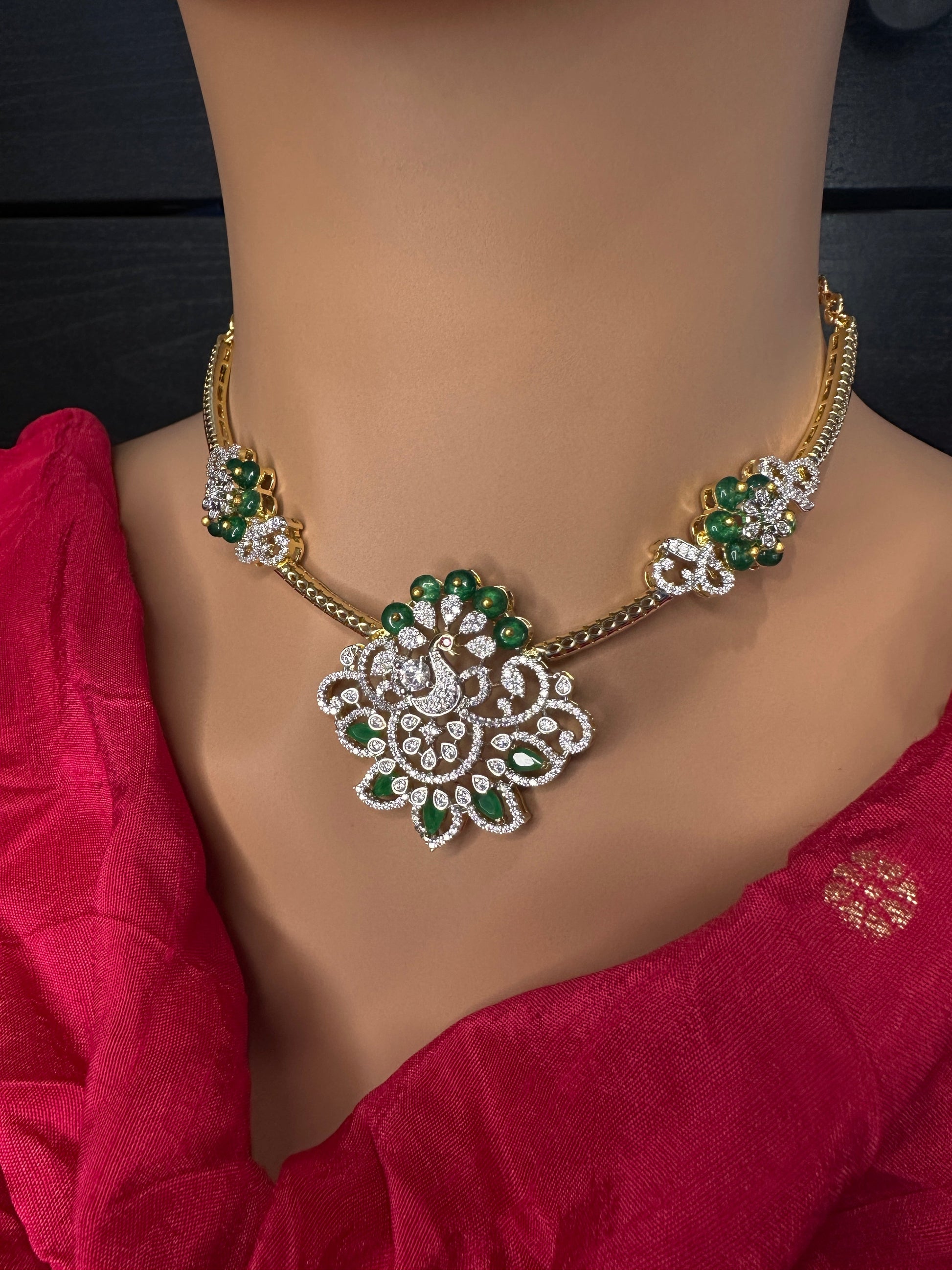 AD Color Stone Kanthi Short Necklace - Green