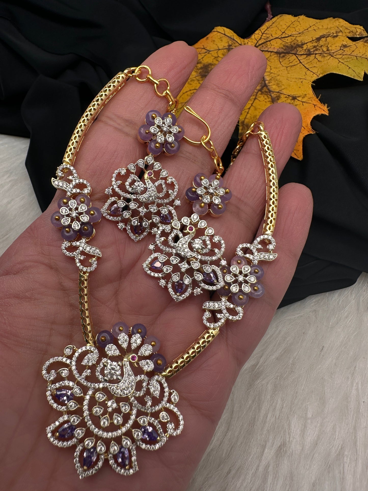 AD Color Stone Kanthi Short Necklace - Purple